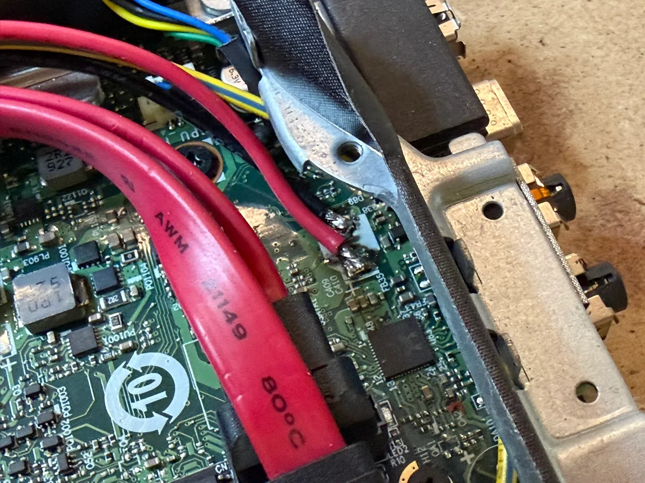 Rear mounted ThinkCenter in a 10 inch rack by Per Mejdal Rasmussen