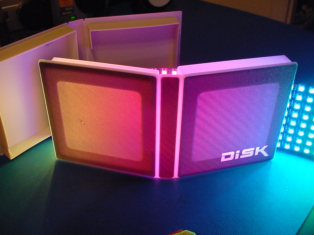 Retro 3.5" Floppy Disk Case Clone — miniatura 7