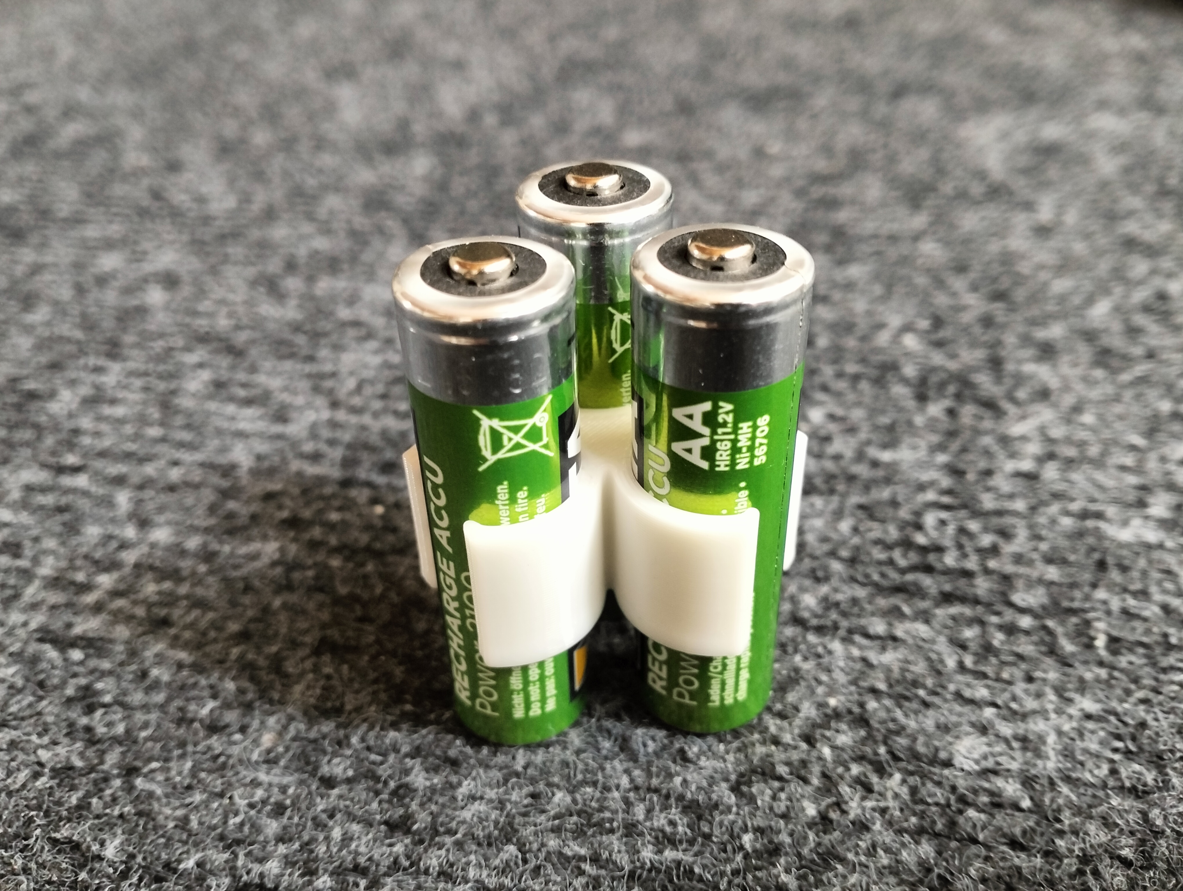 triple battery clip (AA/AAA) 3D model