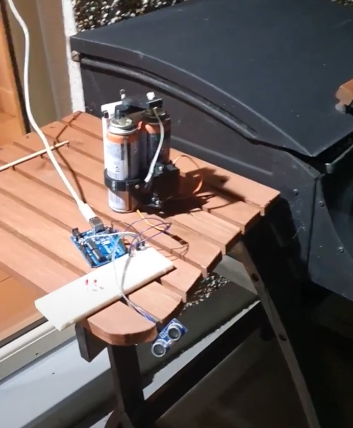 Silly string shooter (motion sensor boobytrap)