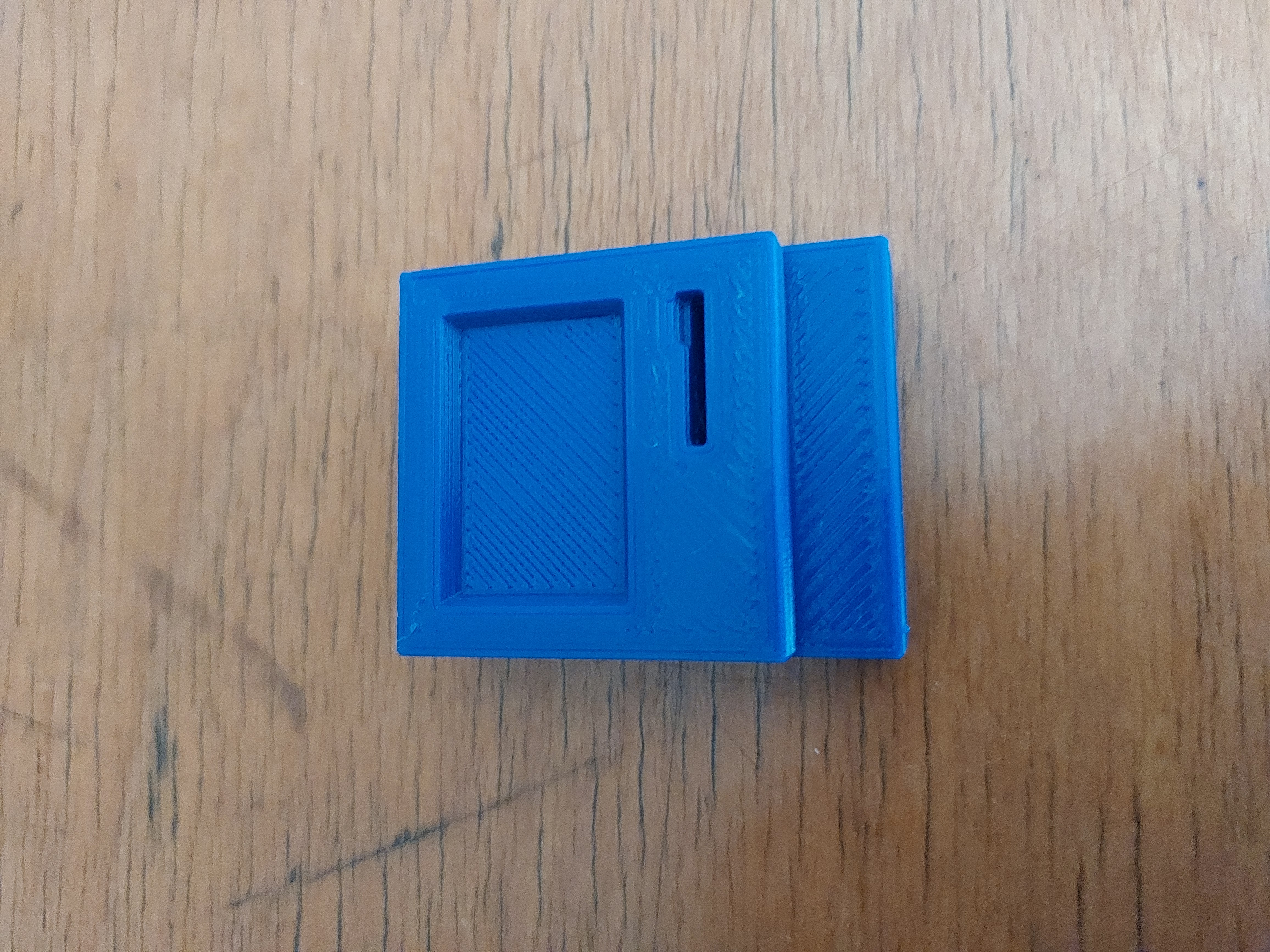 Small Macintosh trinket