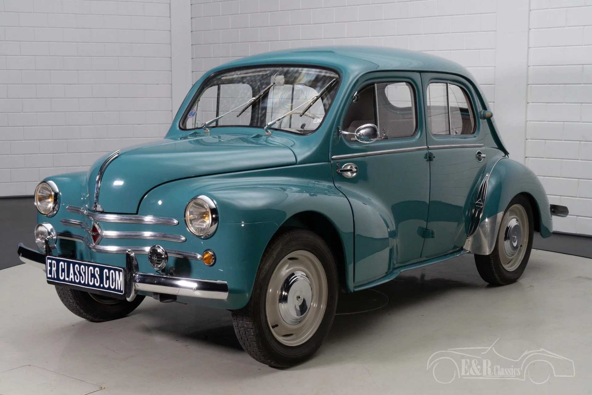 Renault 4CV 3D model