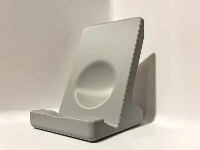 Smooth Mobile Phone Stand
