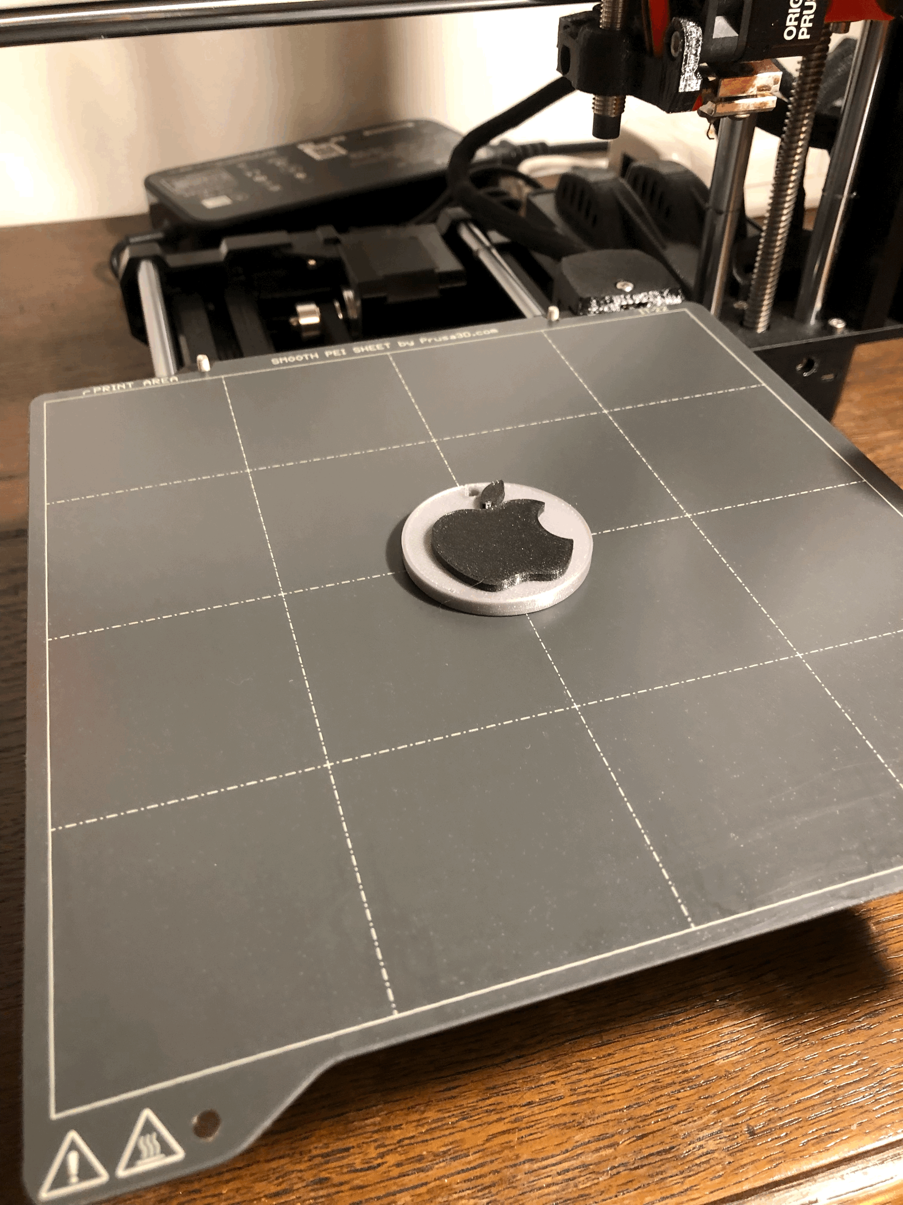 Miniatura 4 do modelo 3D Apple keychain