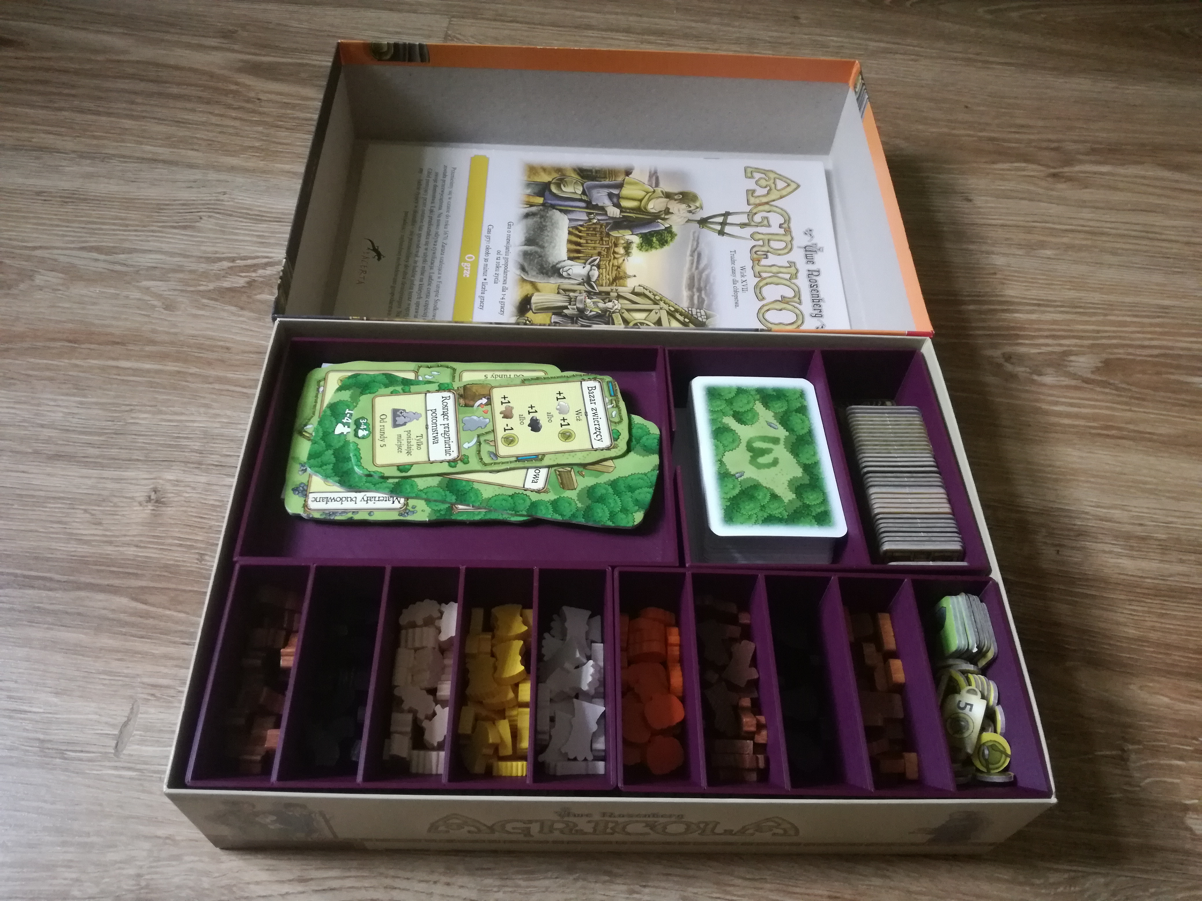 AGRICOLA board game insert