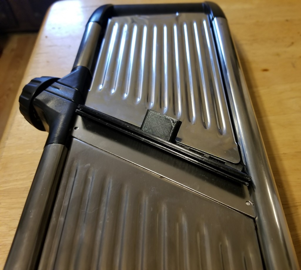 Mandolin Slicer Guard by Dawesome3D Download free STL model