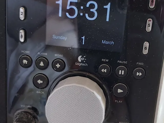 Replacement knob for Logitech Squeeze Radio