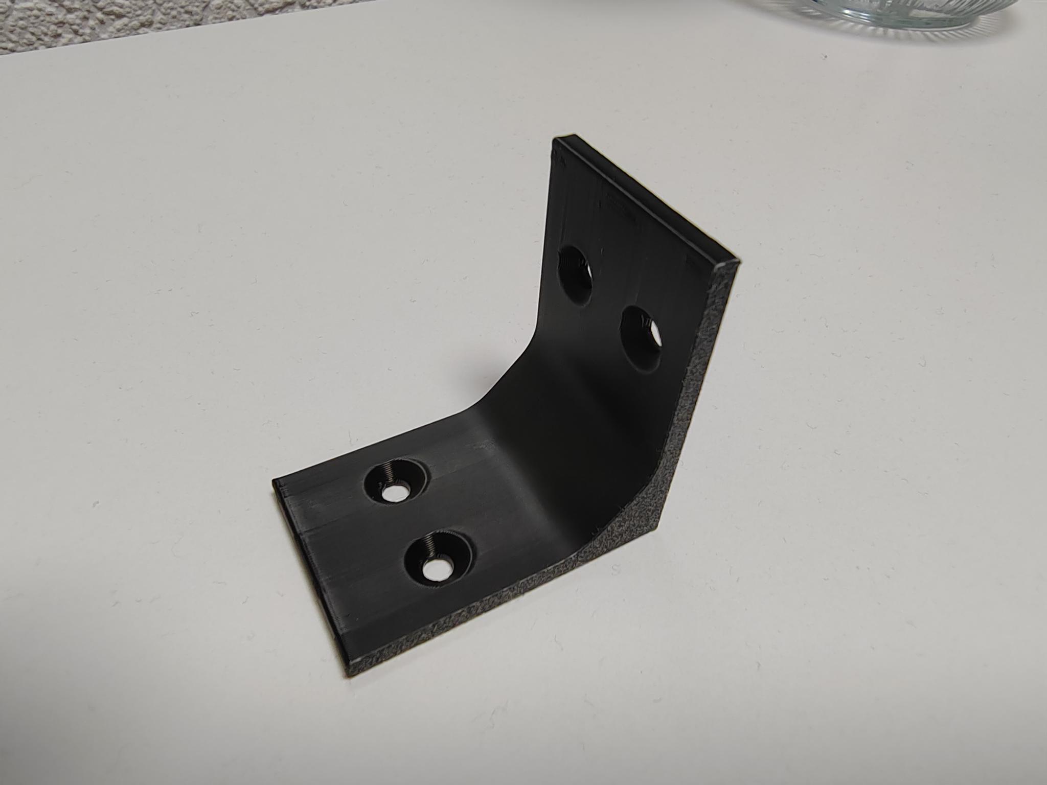 90 Degree Bracket 45x45x30