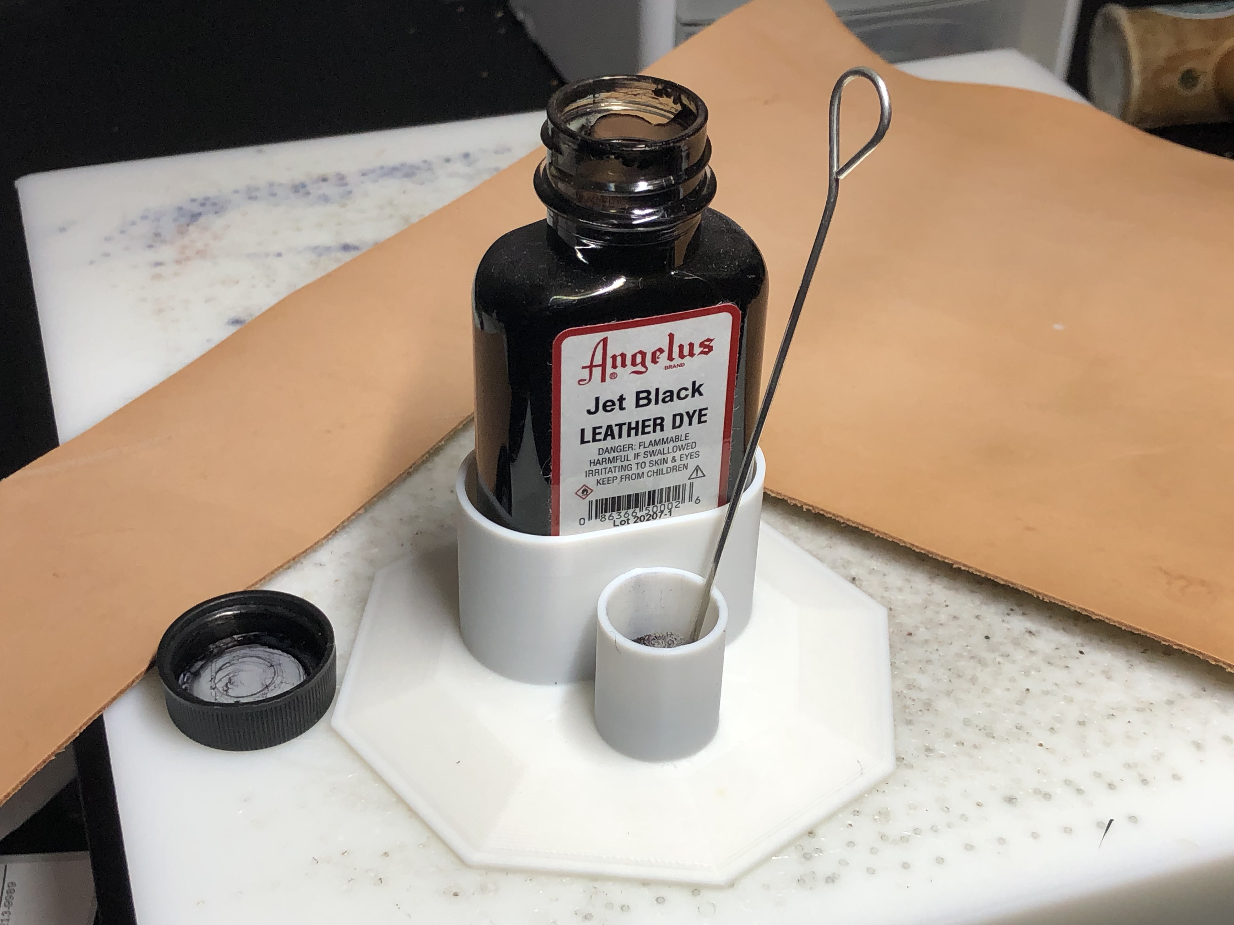 Angelus Leather Dye Bottle Holder