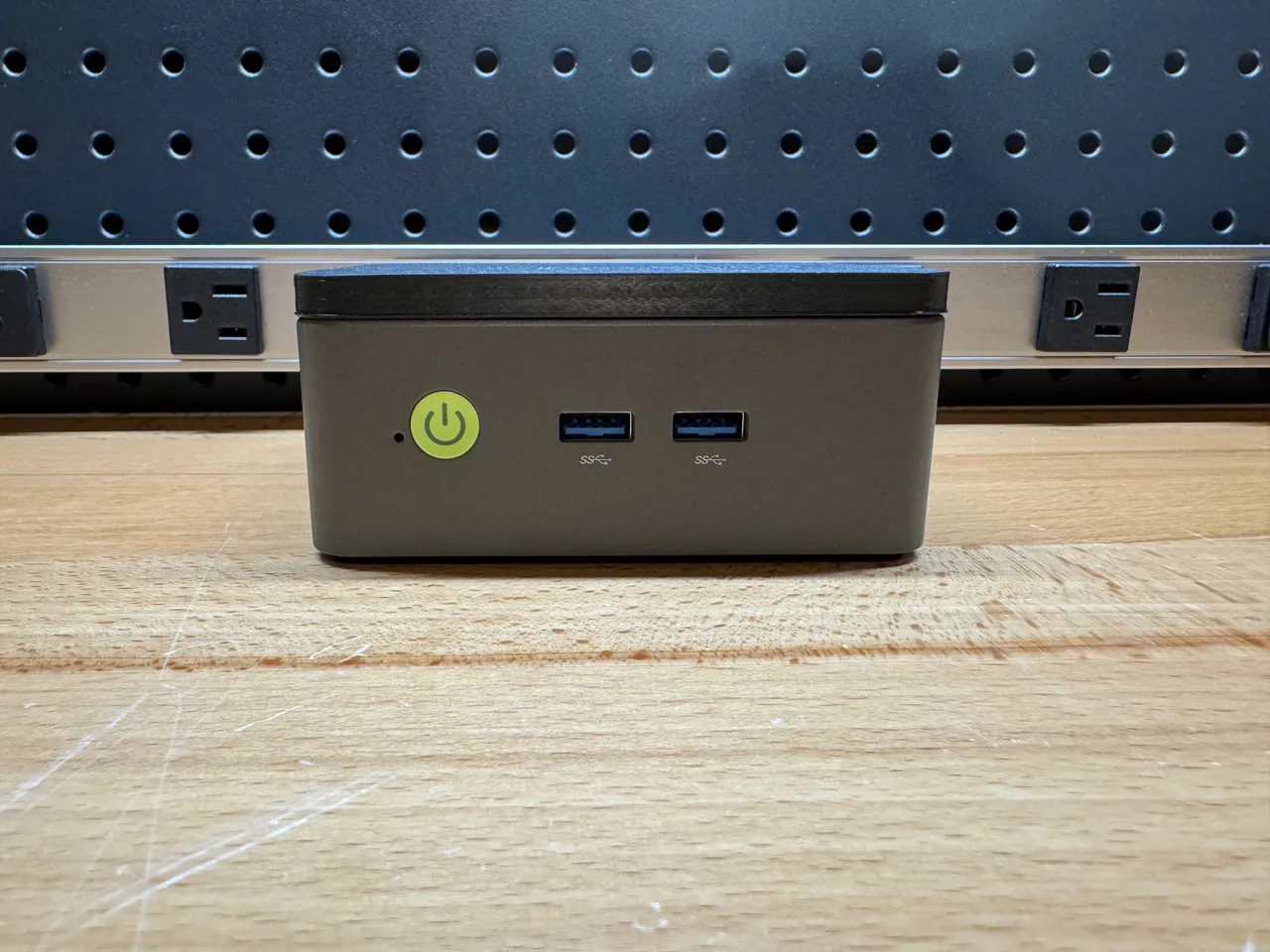 GMKtec G3 SFF SATA Lid autorstwa Robpol86 | Pobierz darmowy