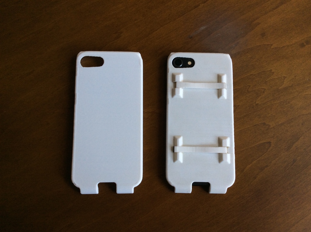 Miniatura 2 do modelo 3D iphone SE or 8 case