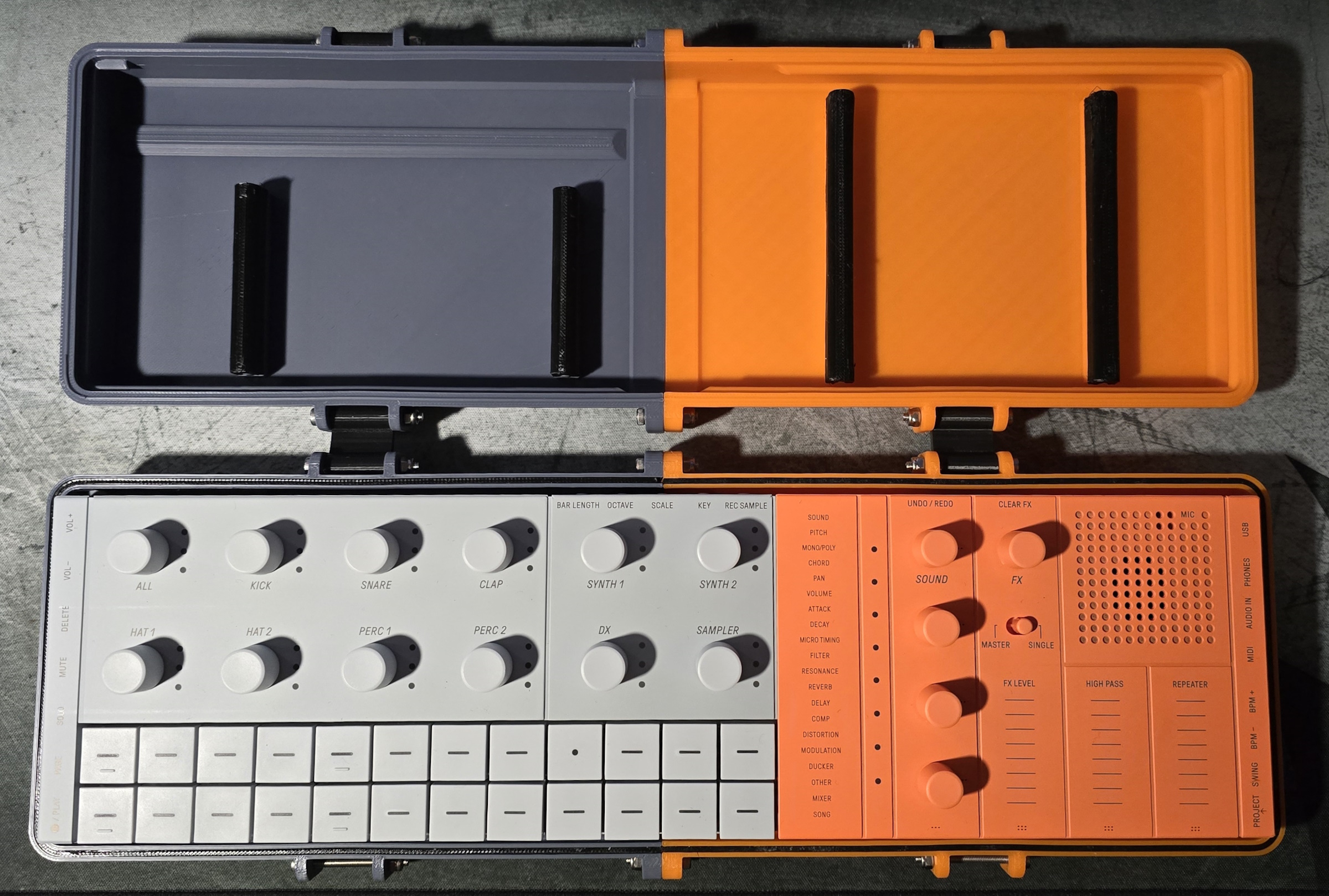 Yamama SEQTRAK Rugged Box 3D model thumbnail
