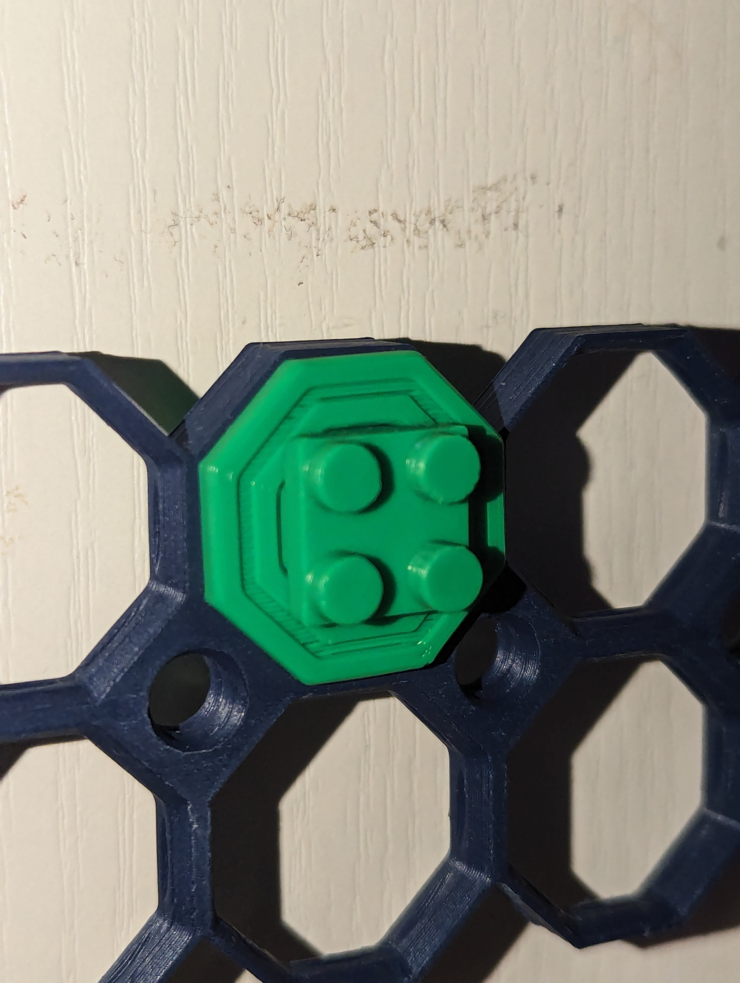 Building brick mount for Multiboard