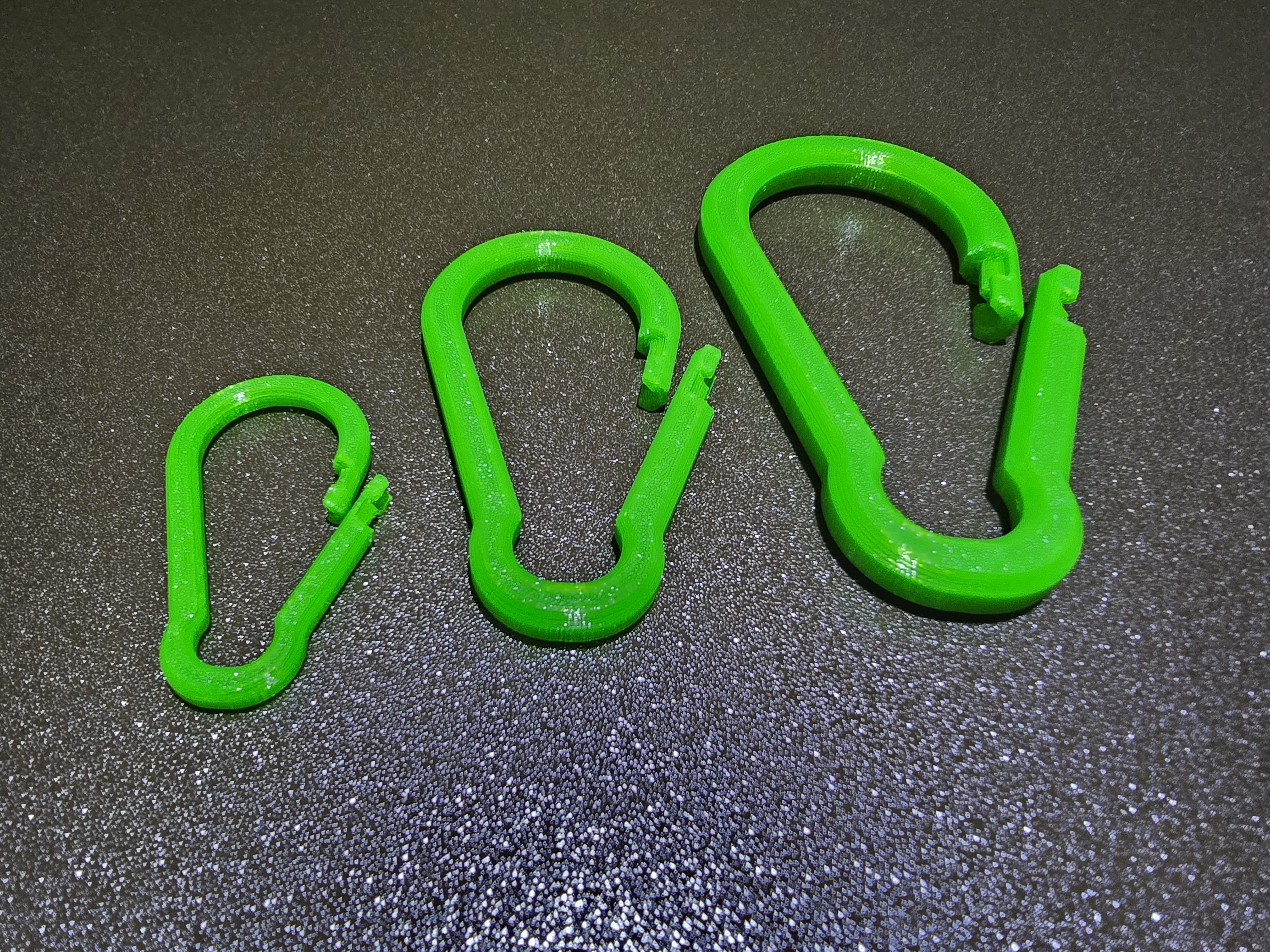 Strong Carabiner with Snap-Lock (easy-to-print without support)