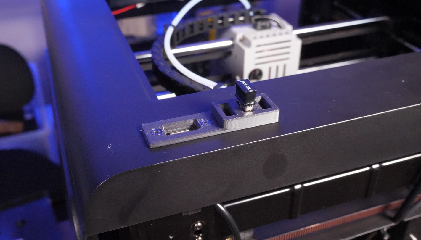 Qidi Q1 Pro Top USB storage Tray