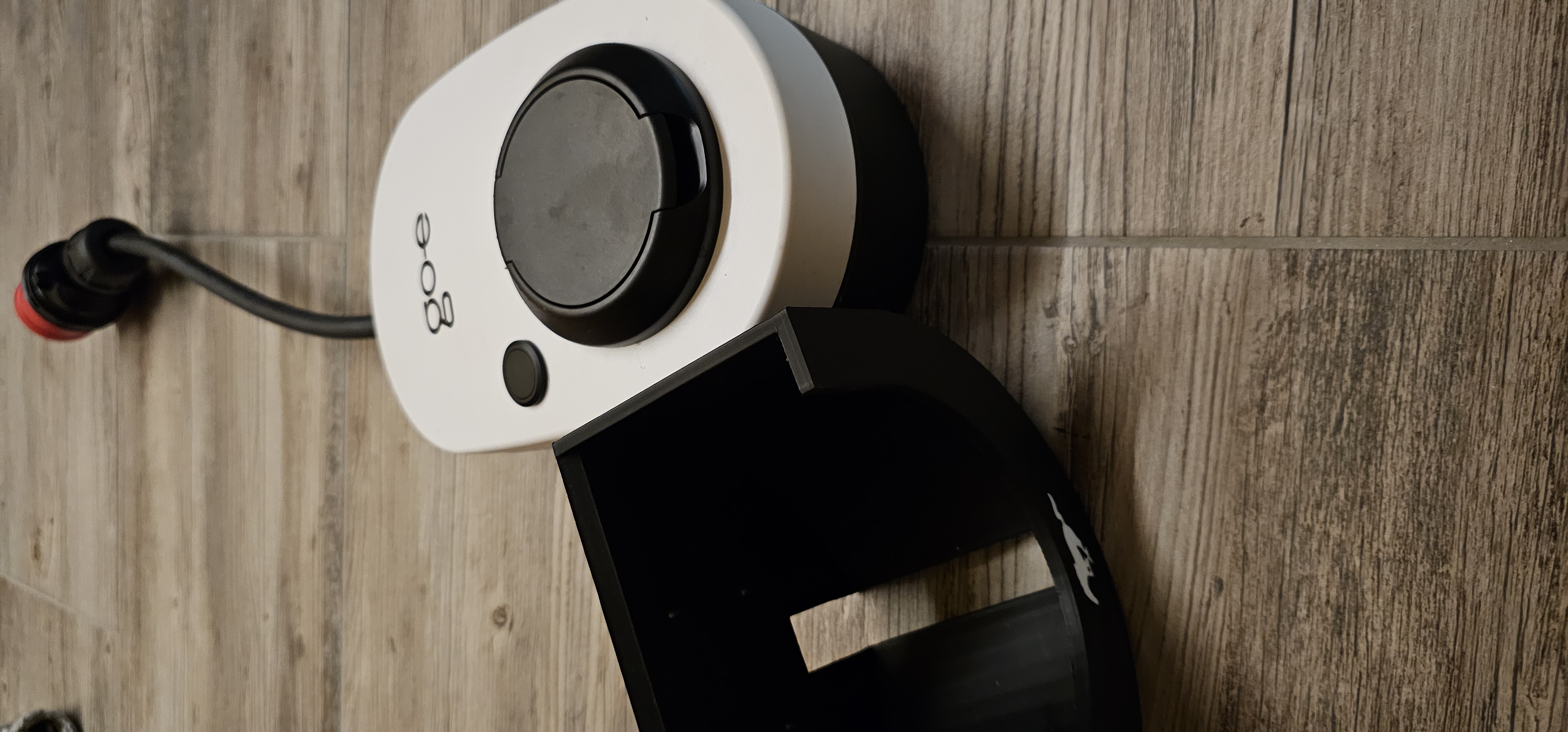 GO-E Gemini Charger Wallmount