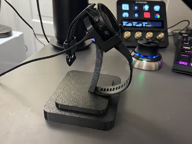 Garmin Tactix Charlie Watch stand