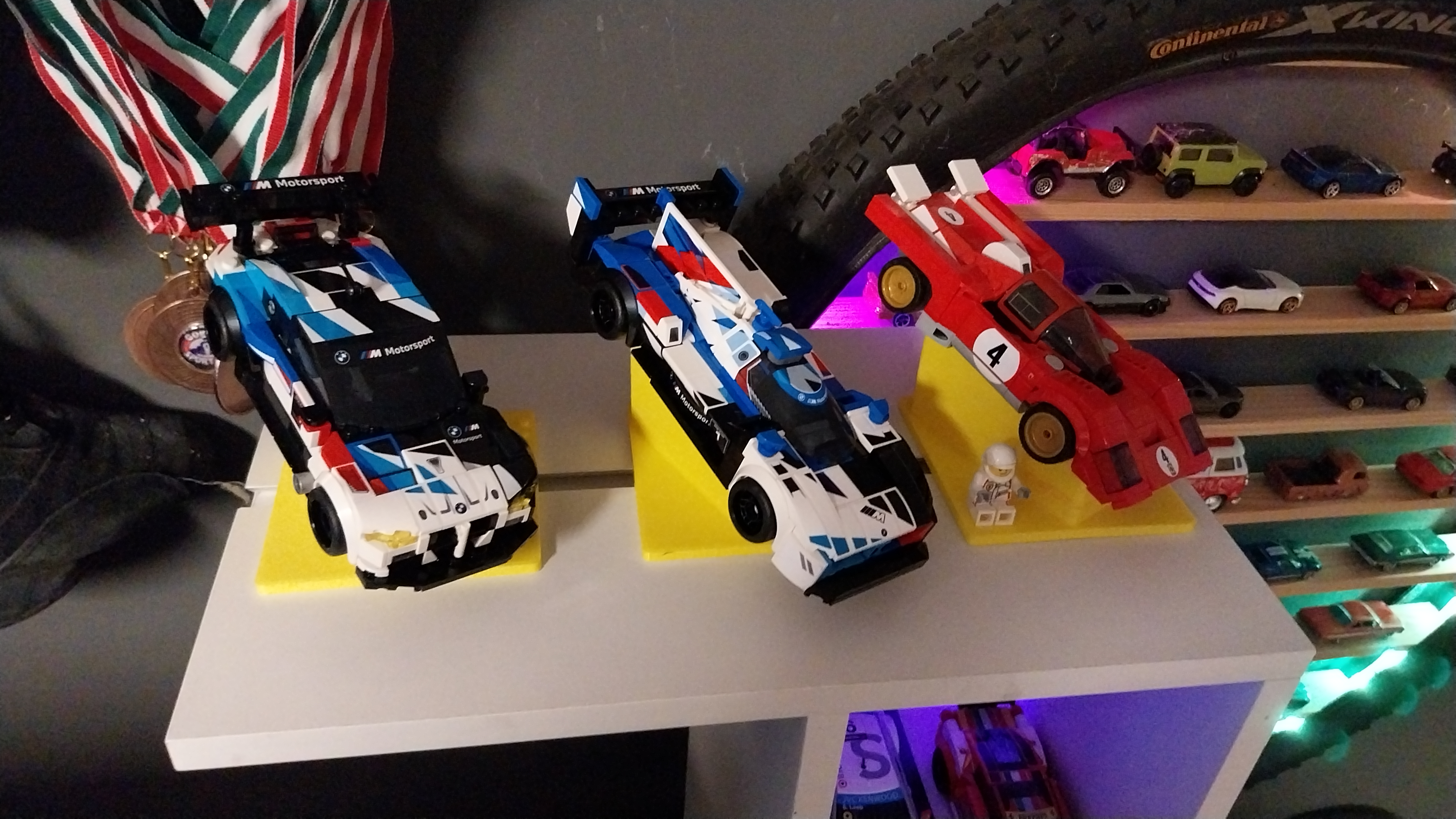 lego speed champions stand/display