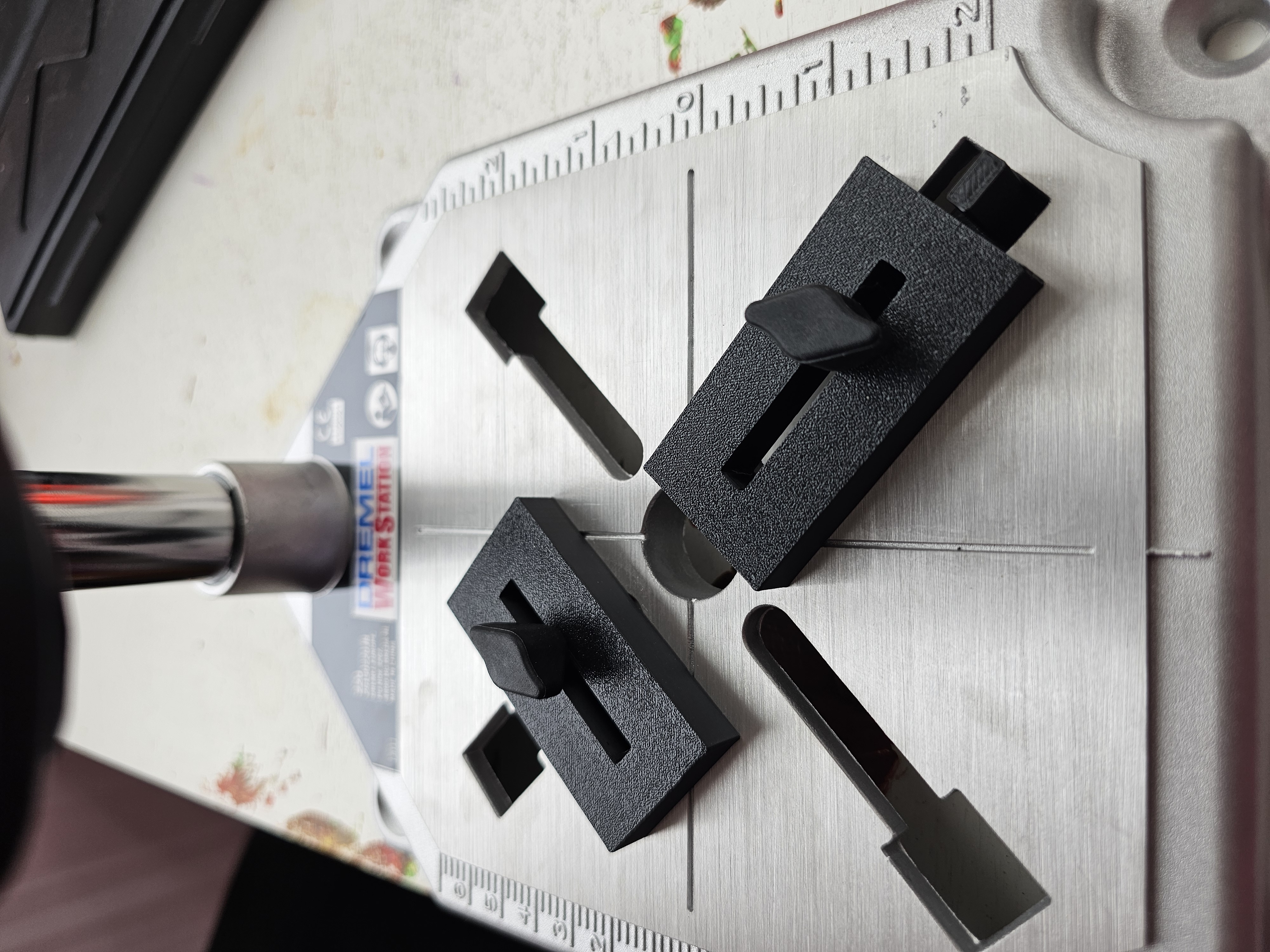 Miniatura 4 do modelo 3D Dremel Workstation guide pieces