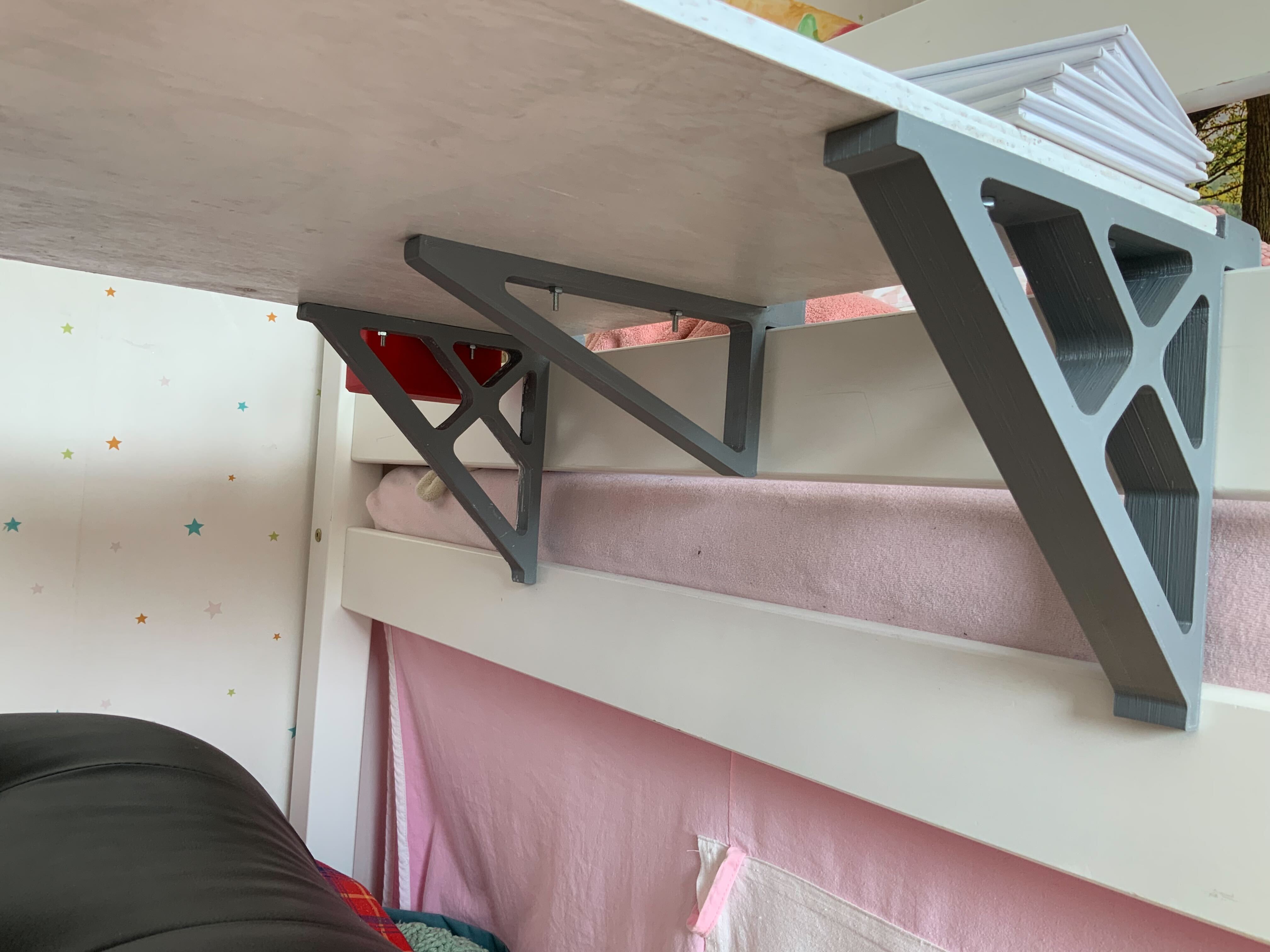 Bunk bed side desk brackets by Julius | Download free STL model ...