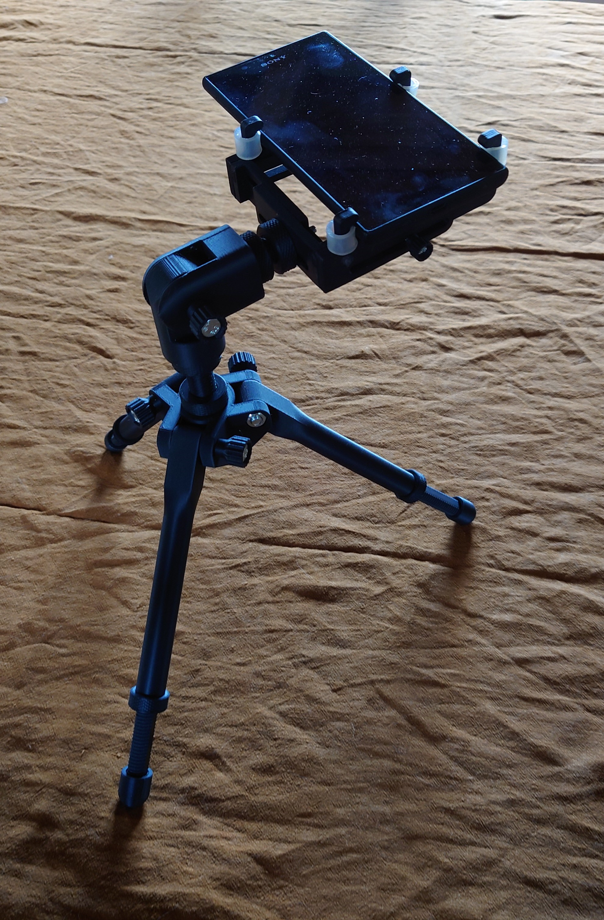Miniatura 7 do modelo 3D A Multipurpose Tripod Stand