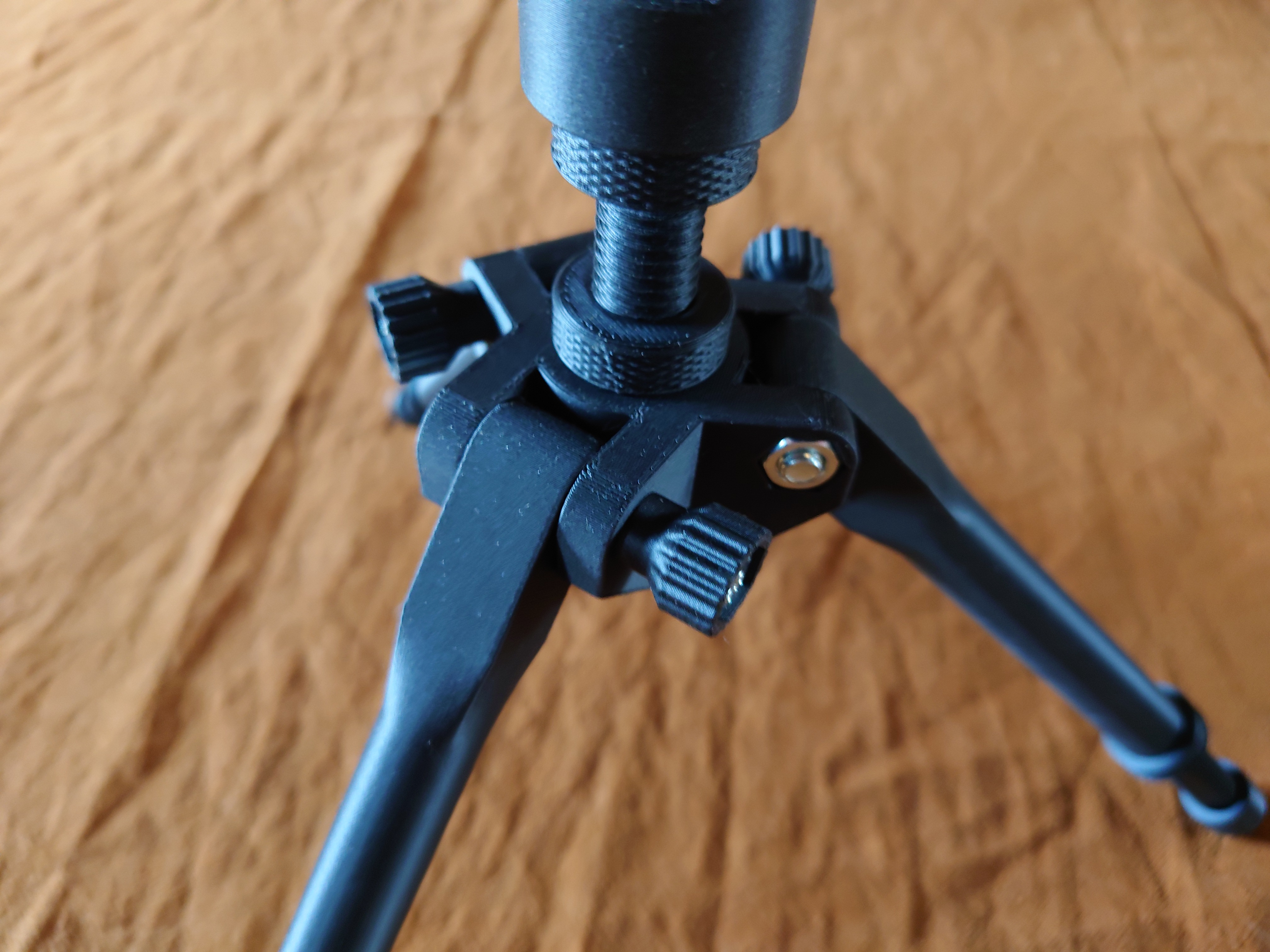 Miniatura 8 do modelo 3D A Multipurpose Tripod Stand