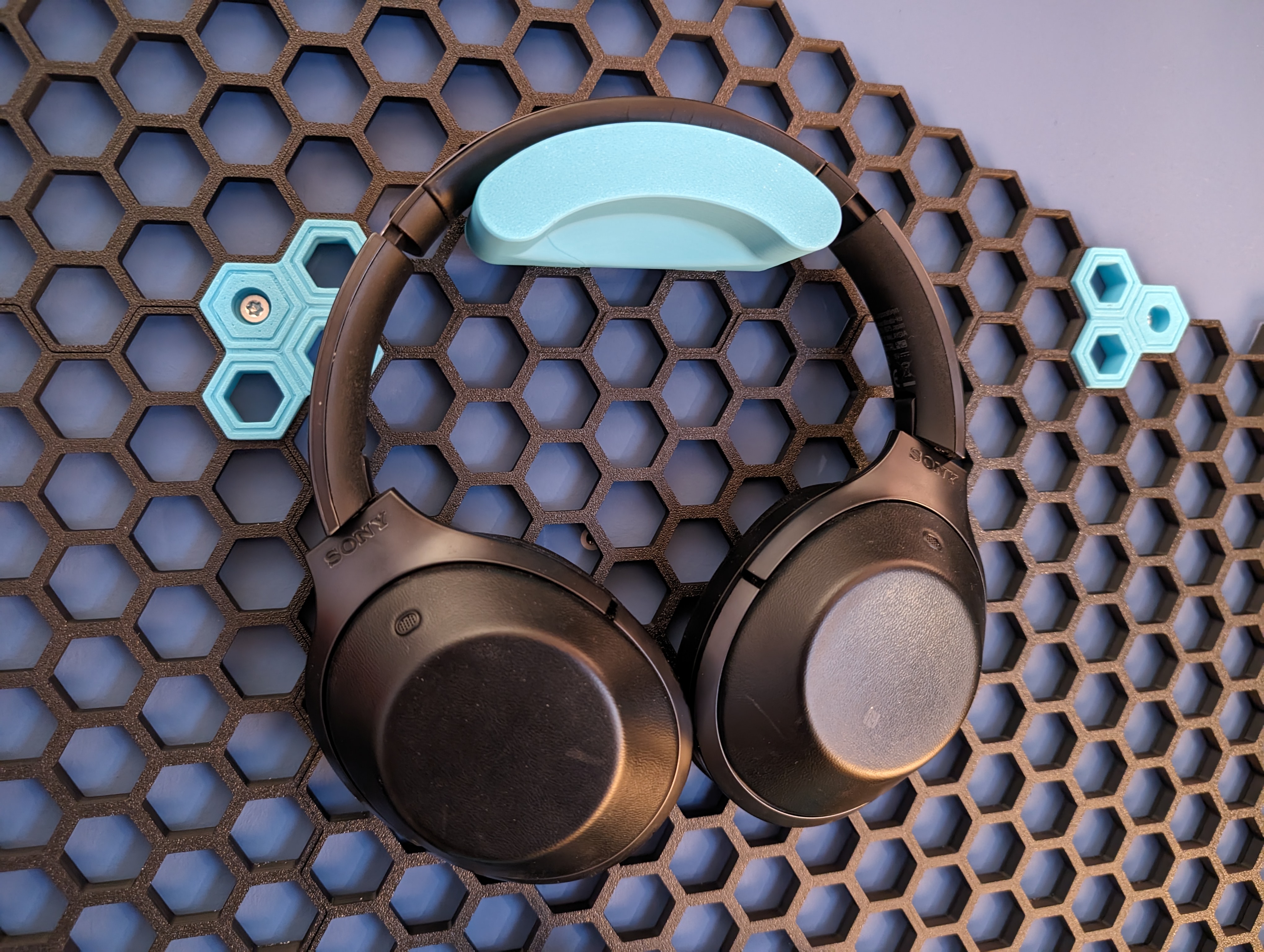 Honeycomb Storage Wall - (Sony) Headphone Holder