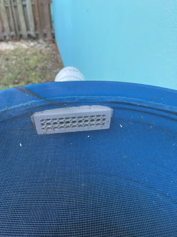 Rain Barrel Drain with Grate