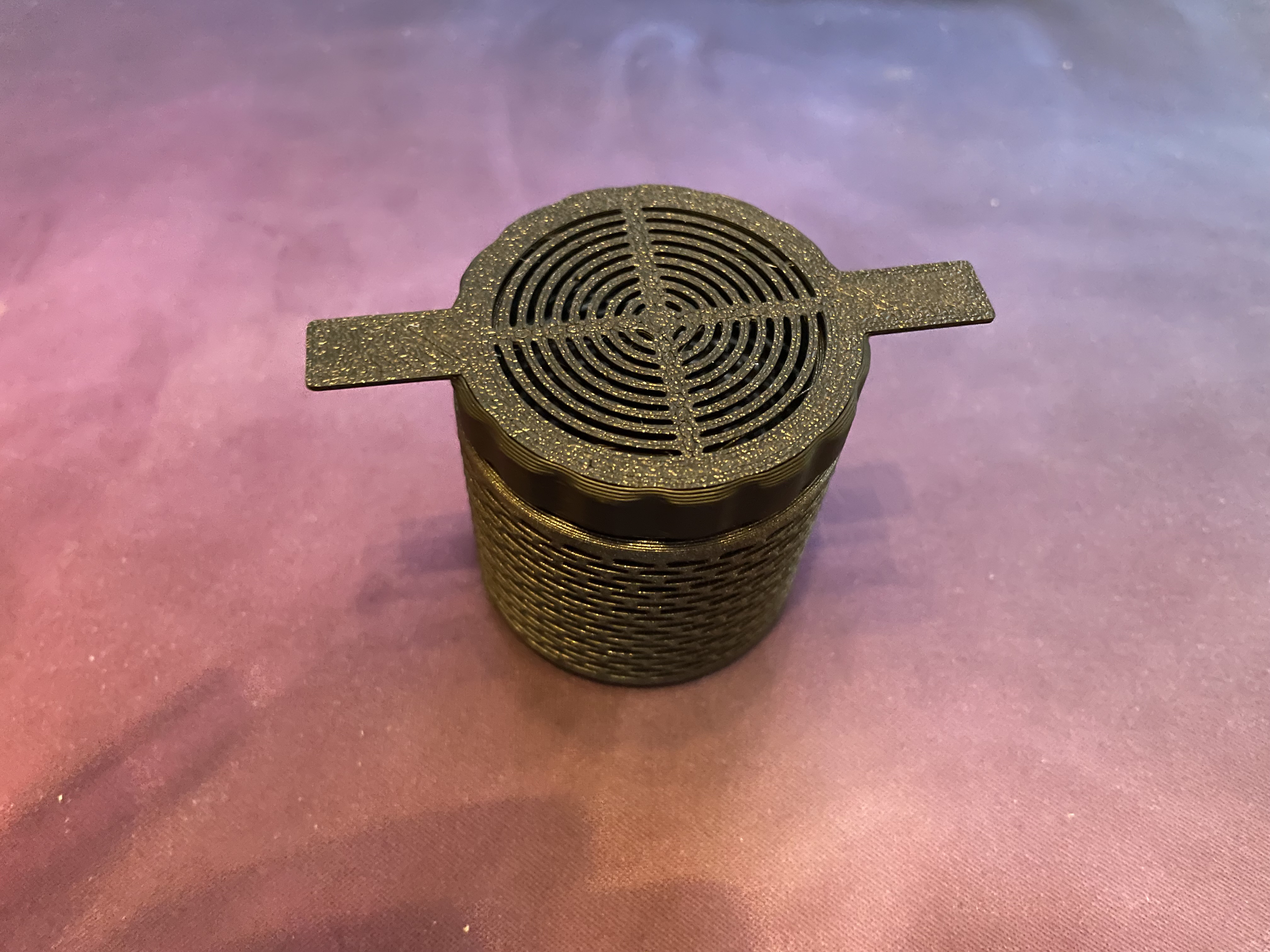 Silica Container Cap with two lips