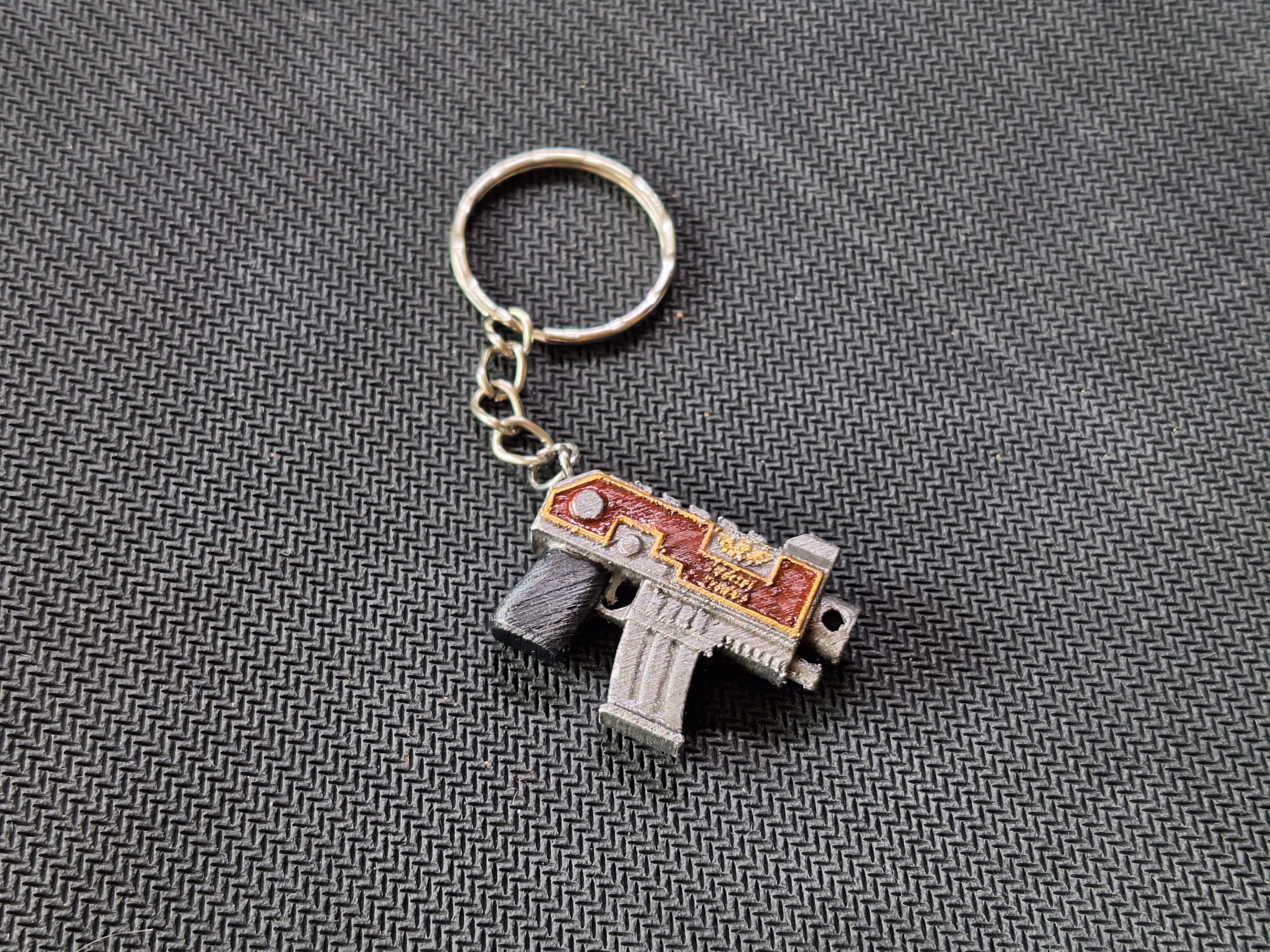 Warhammer Bolt Gun - Keychain