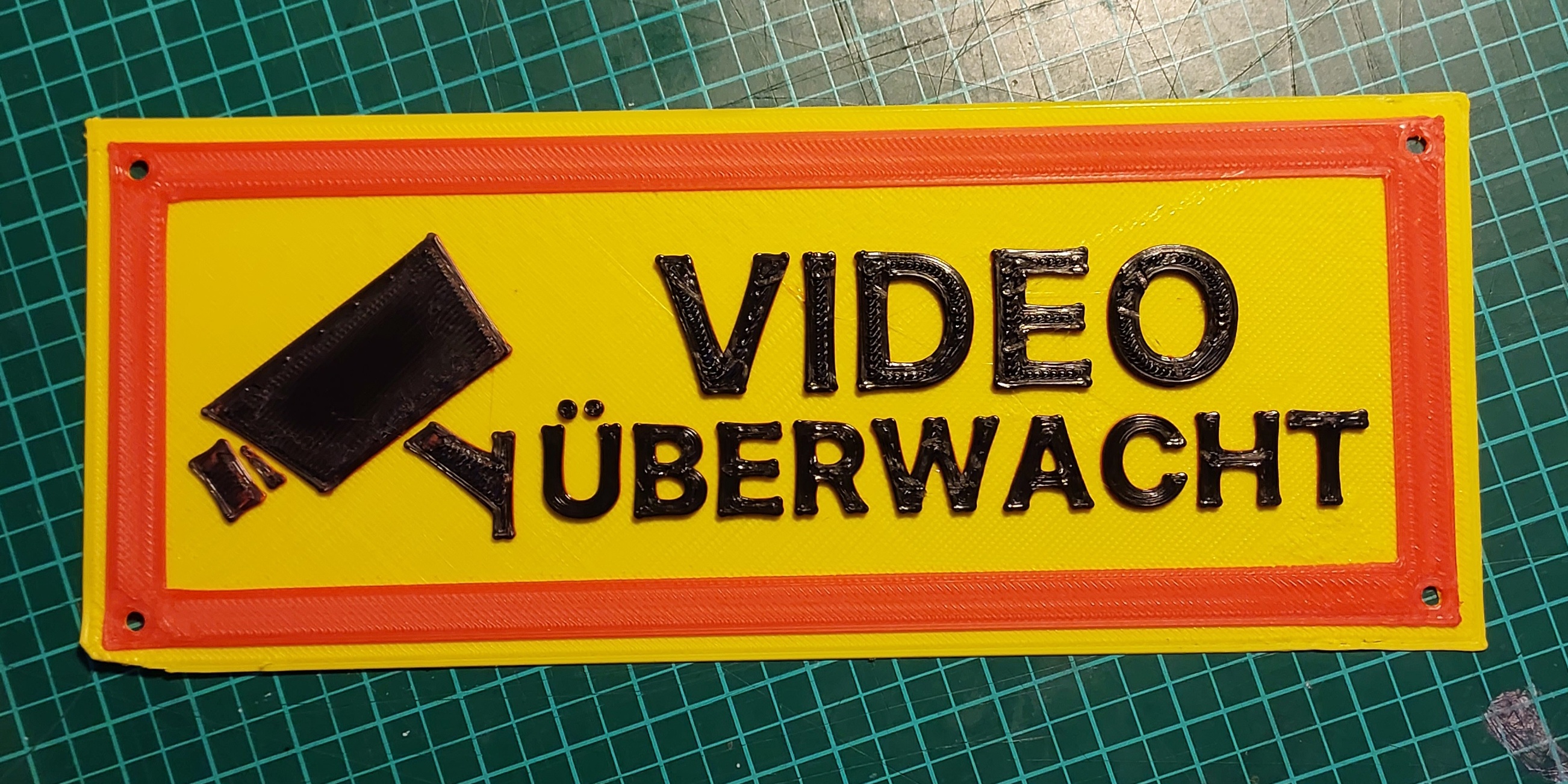 Schild Videoüberwacht