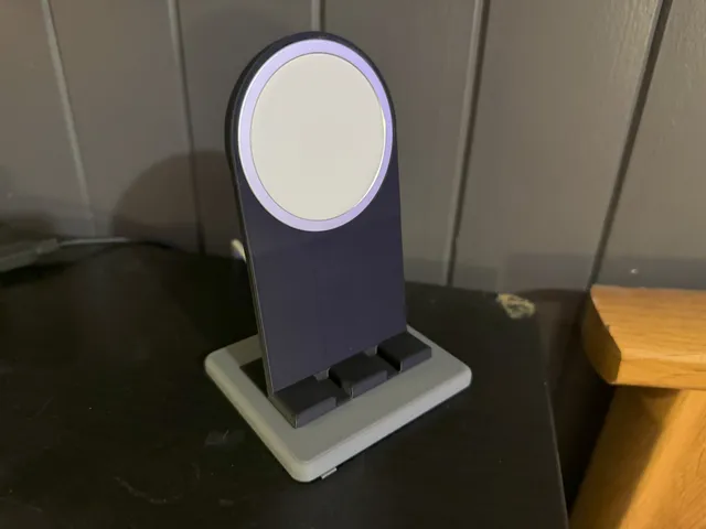 Magsafe Charger Stand Compatible With iPhone 15