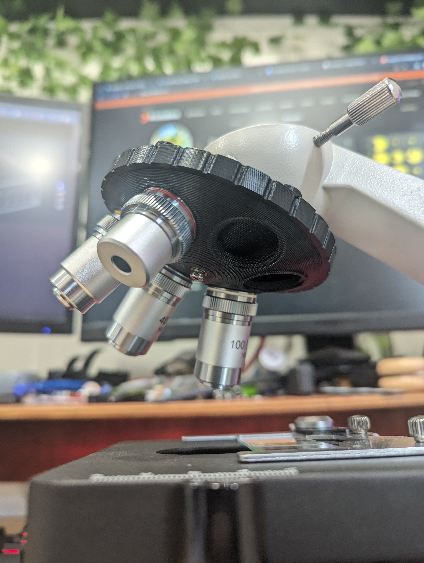 Microscope 6 Objective Turret V2 — miniatura 3