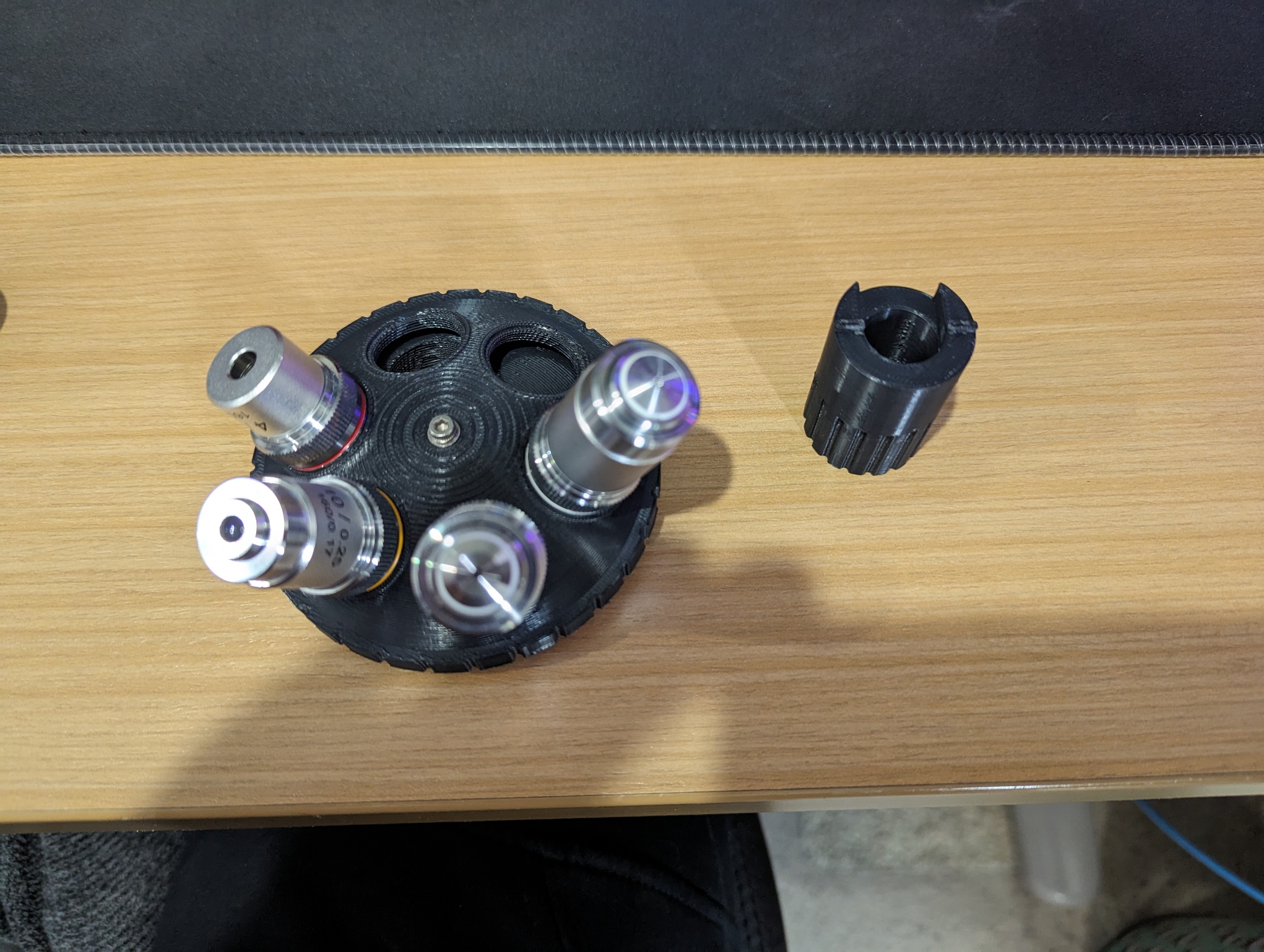 Microscope 6 Objective Turret V2 — miniatura 6