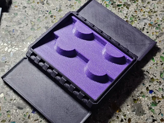 Eyelash Box insert for Vault Crate