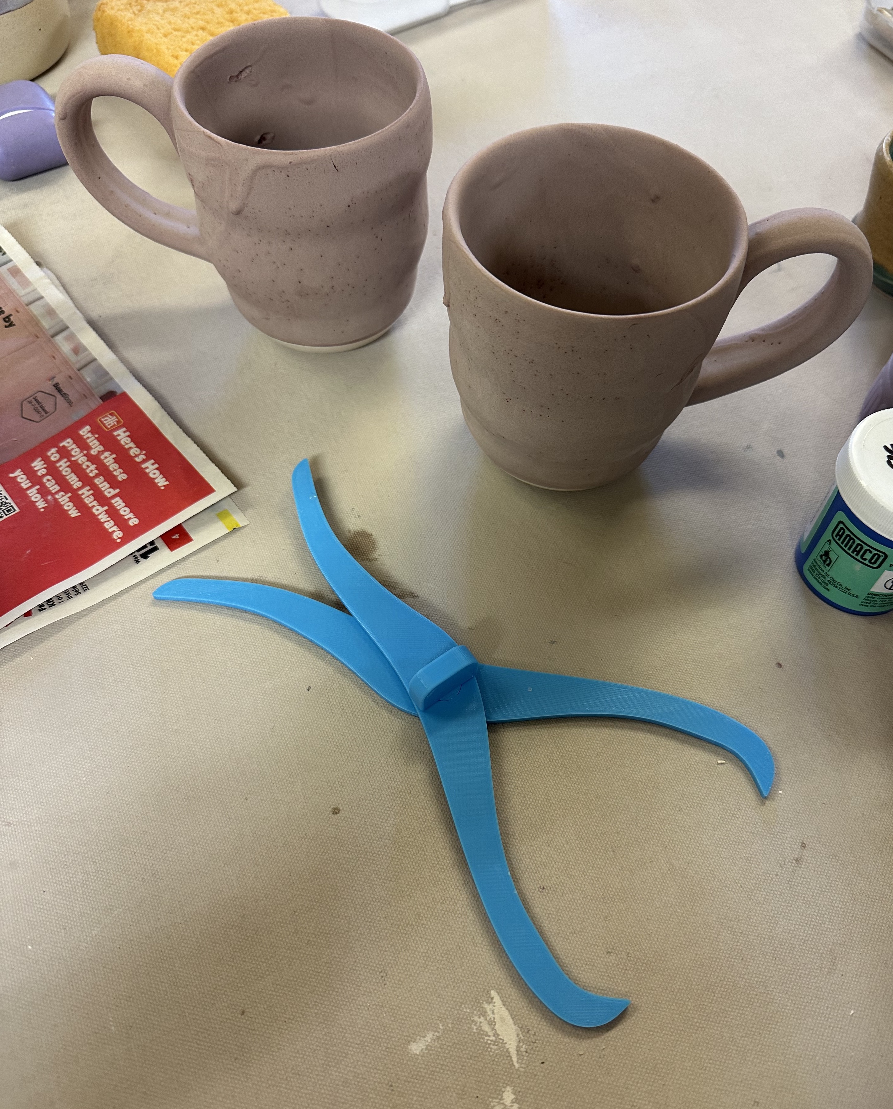 Miniatura 2 do modelo 3D Pottery & Workshop Calipers