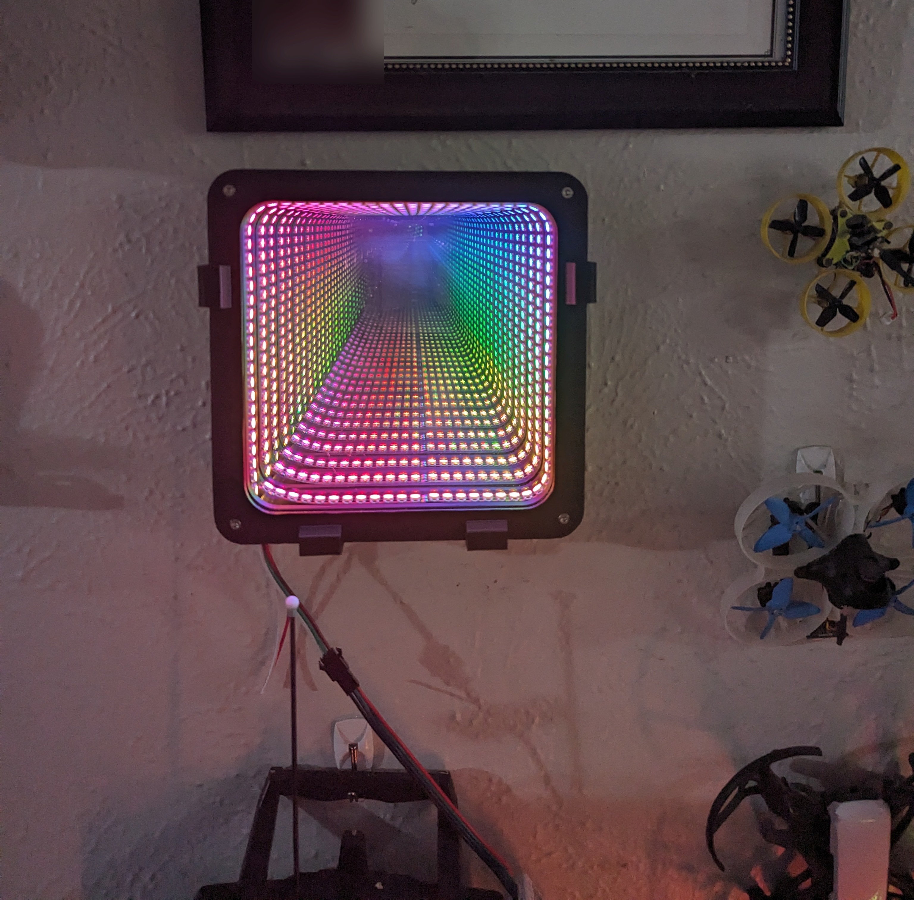 Miniatura 2 do modelo 3D Infinity Mirror