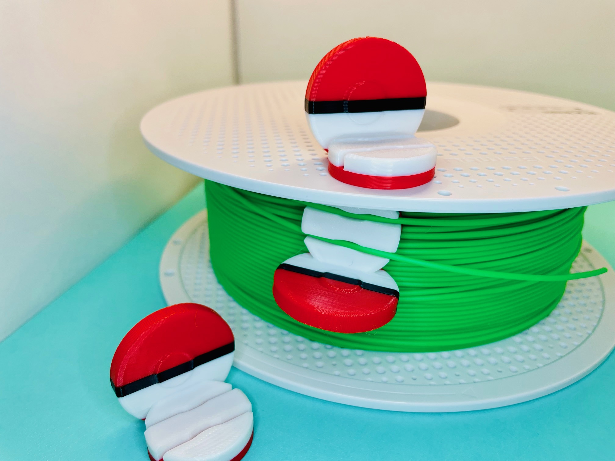 Your Friendly Filament Clip: Poke Ball