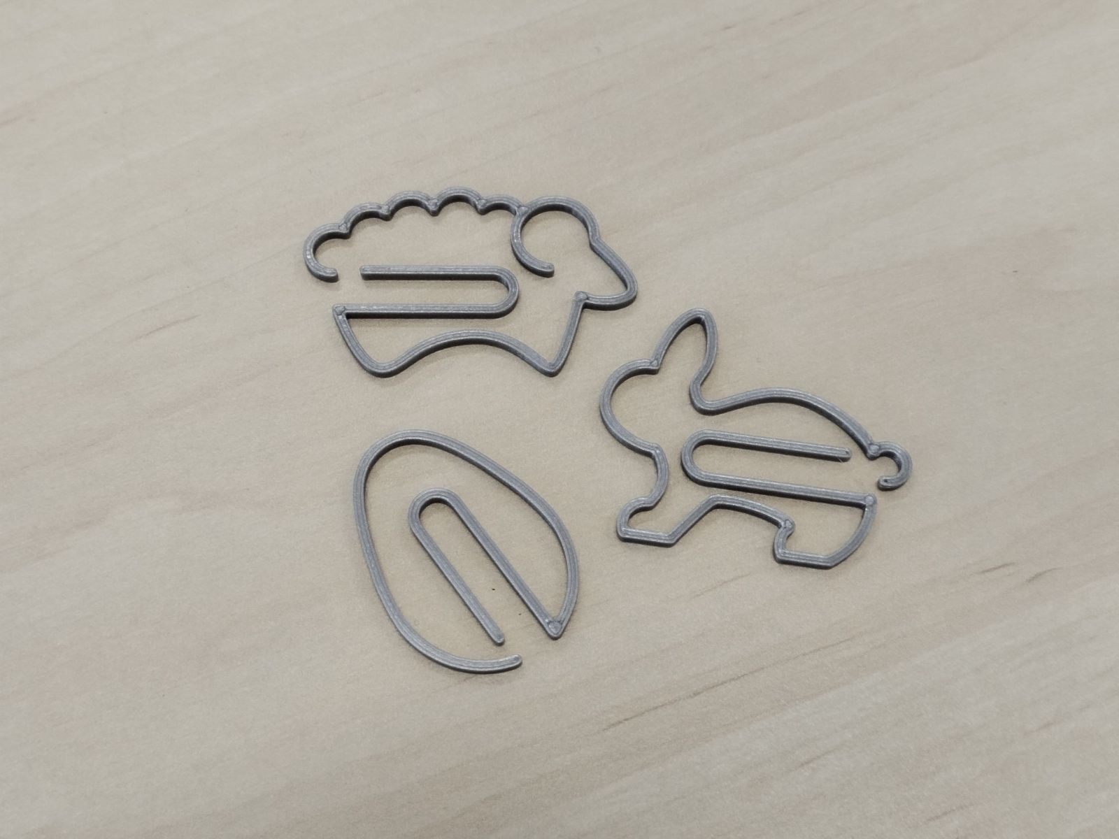 Easter Paper Clips