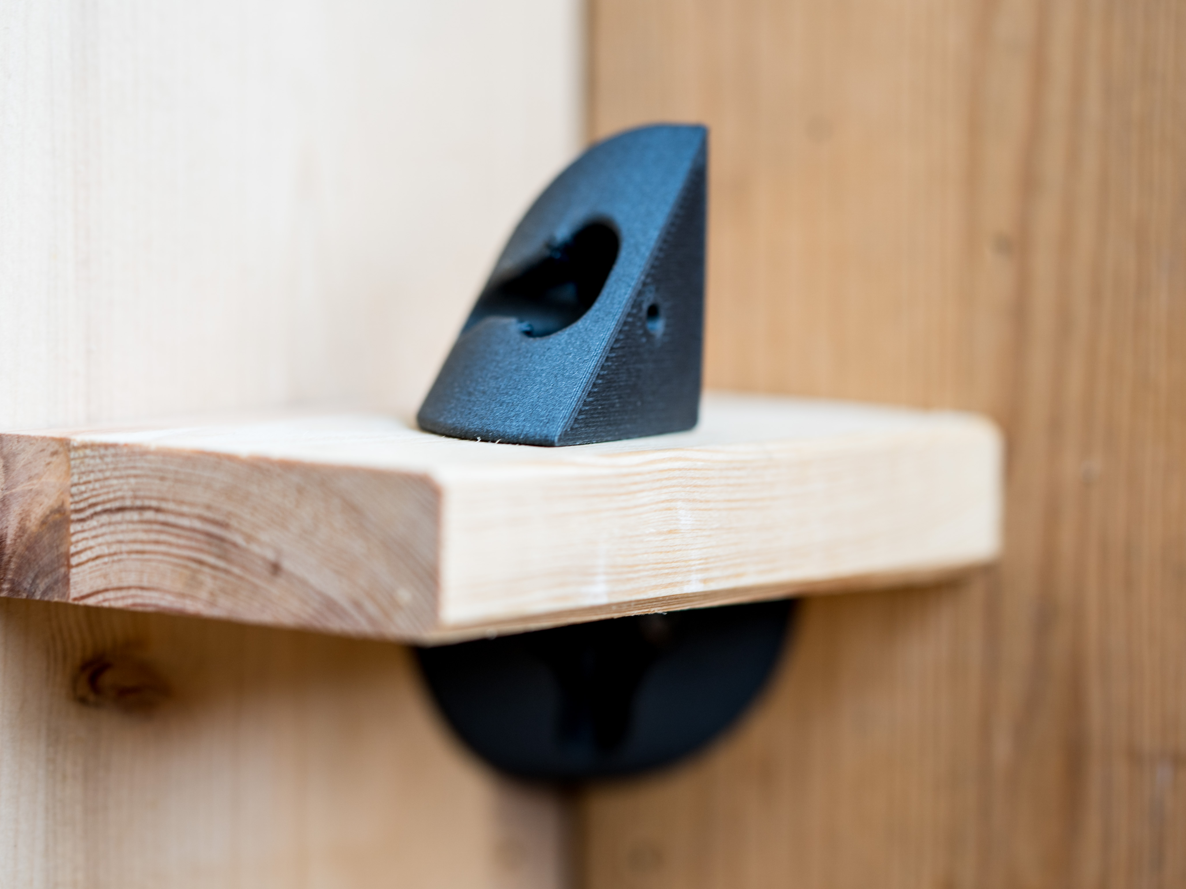 Miniatura 4 do modelo 3D Minimalistic & smooth Corner Bracket