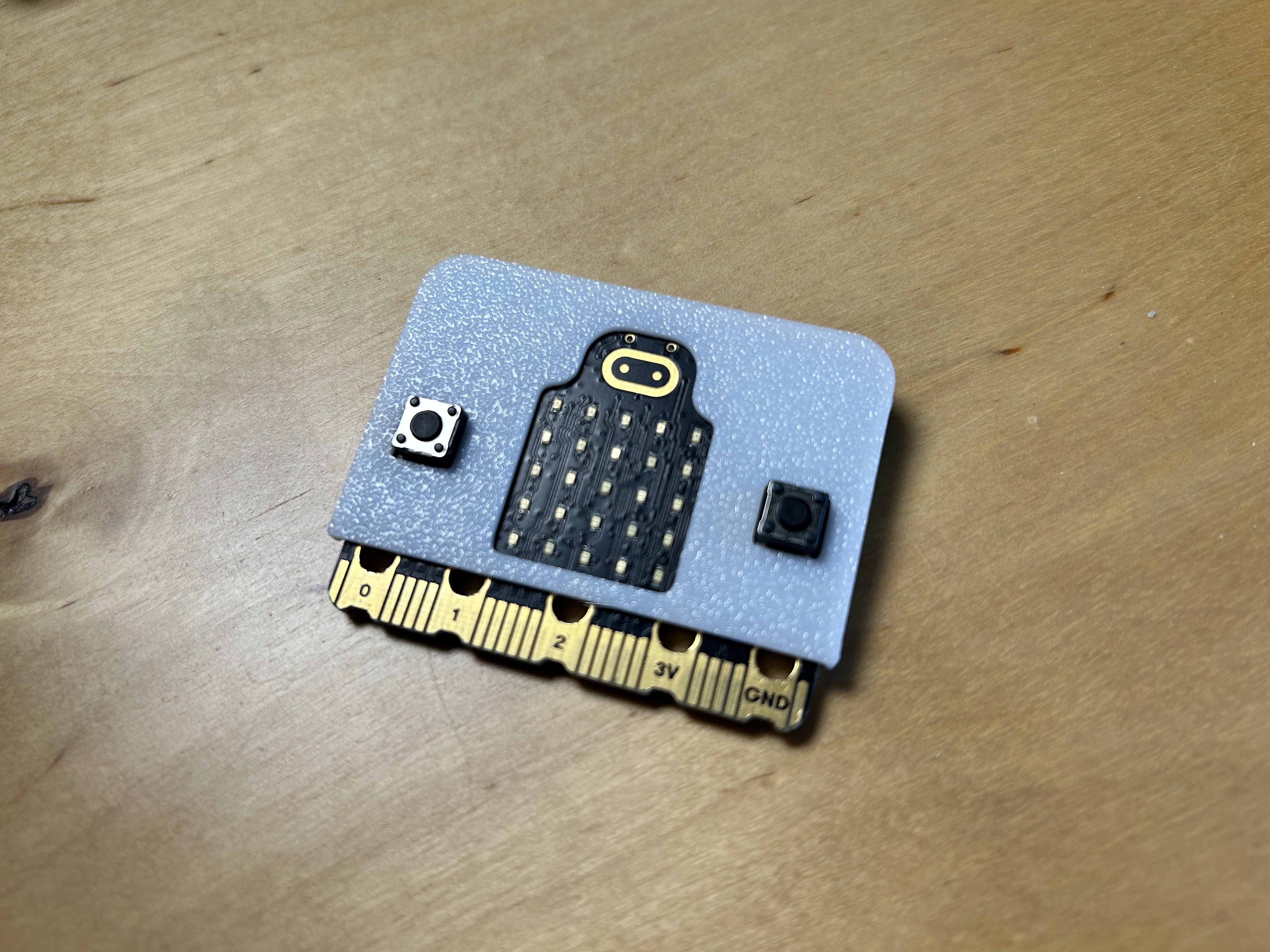 Minimalist cover for Microbit V2