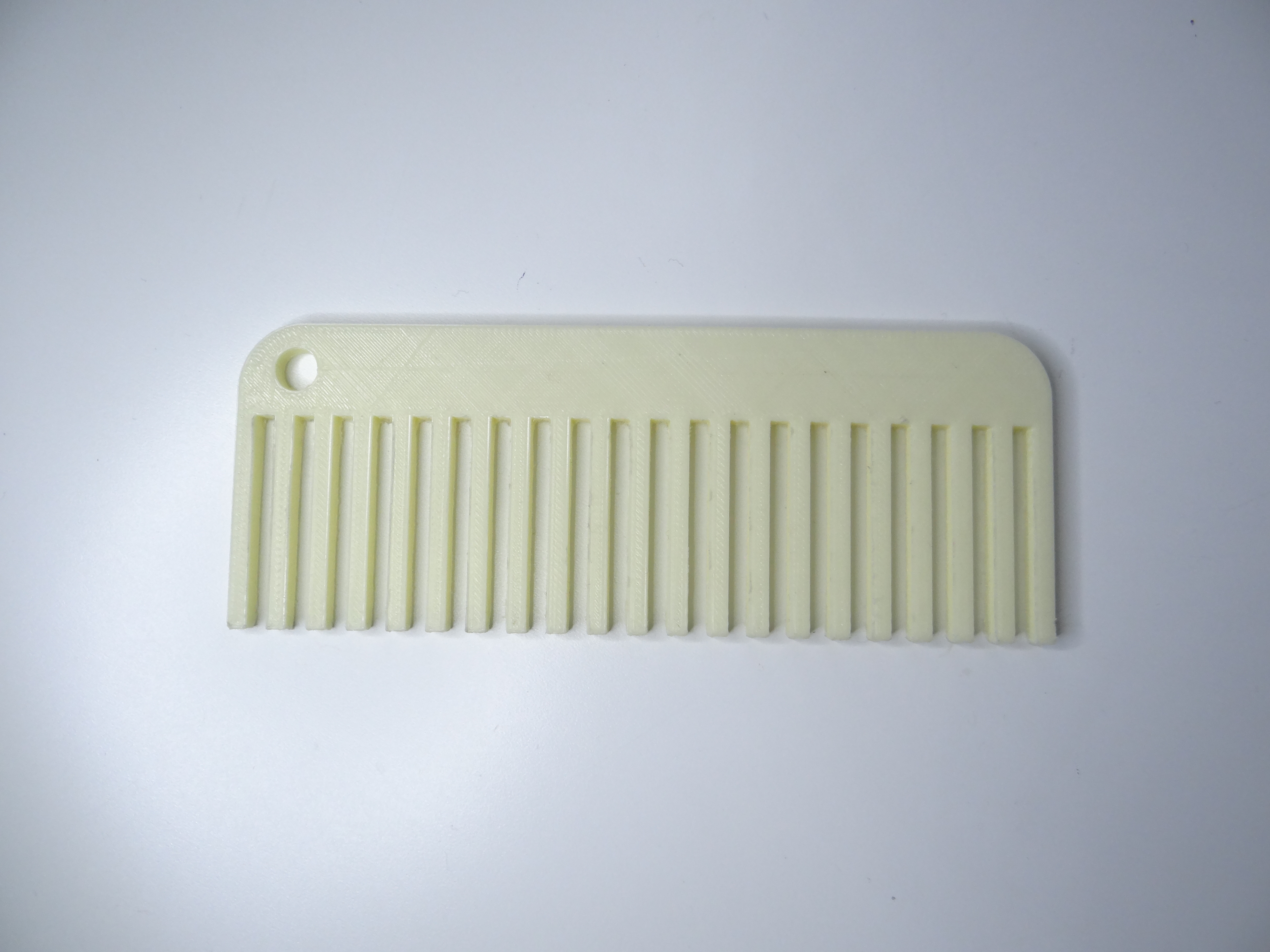 Miniatura 2 do modelo 3D Simple comb