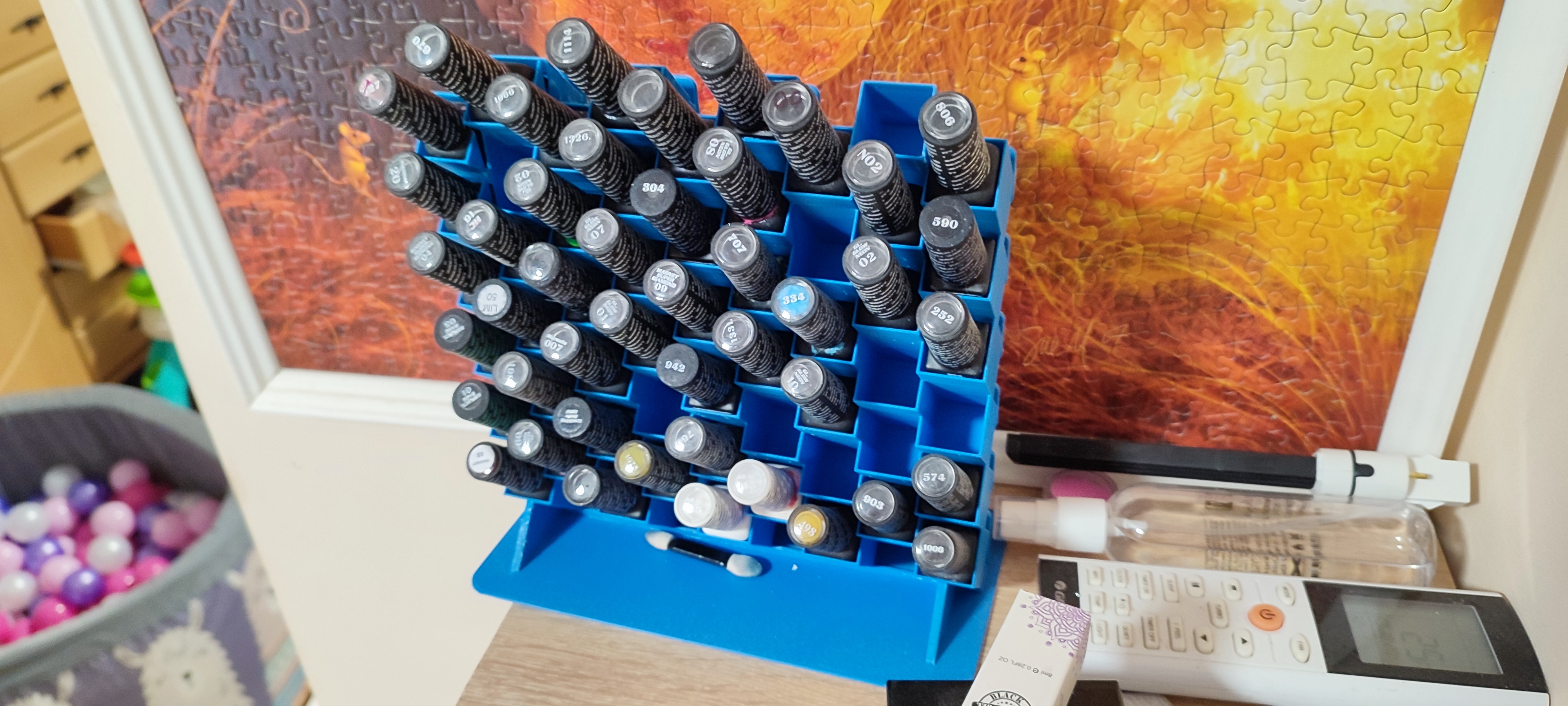 Nail art UV polish holder