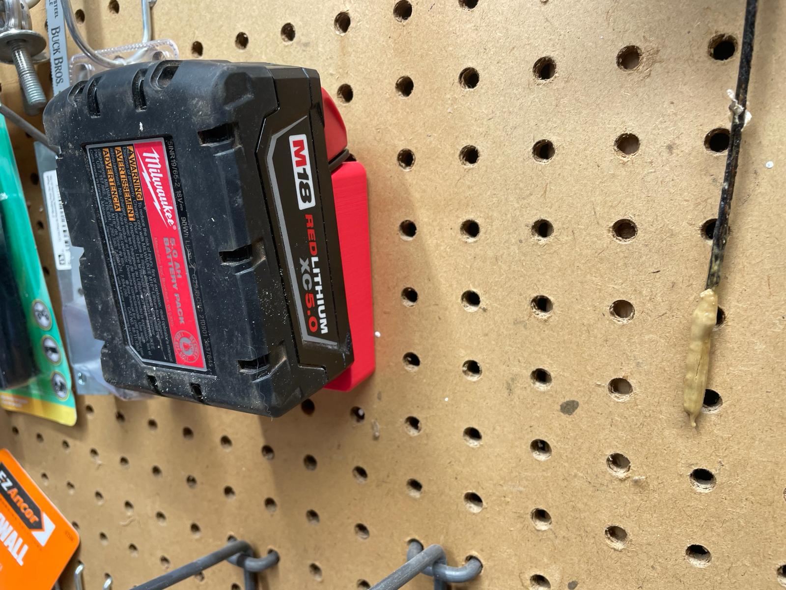 Milwaukee M18 Battery Peg Board Mount by George | Download free STL ...