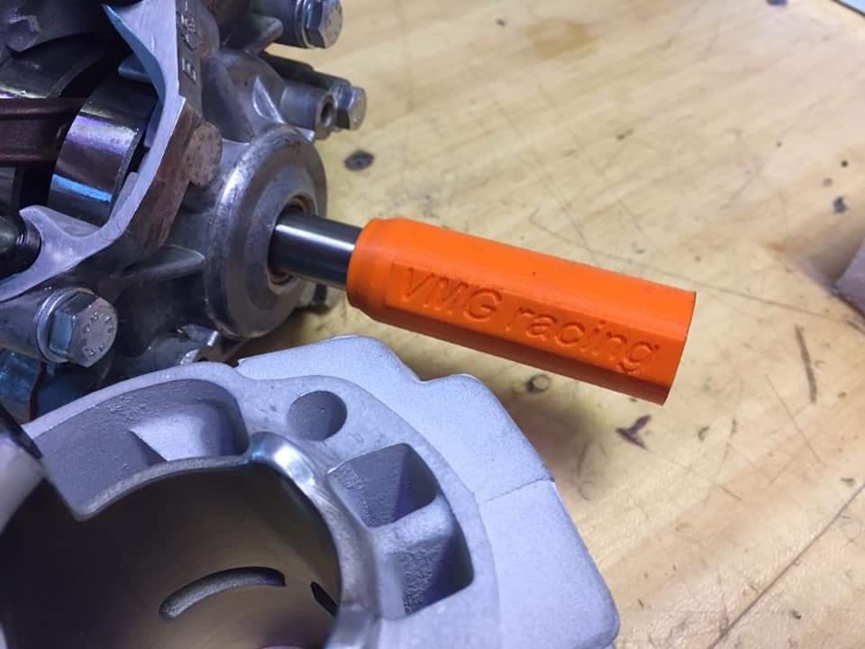 crankshaft seal Tool puig engine