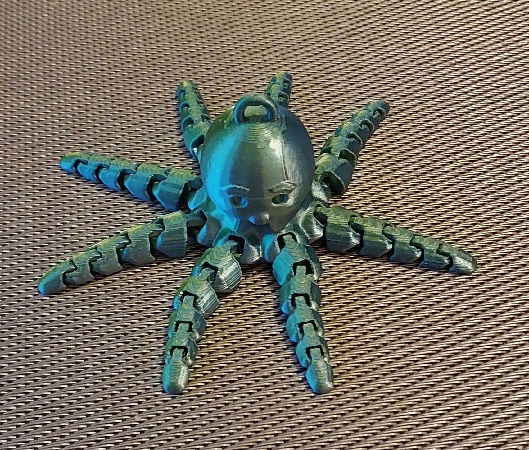 Funny Flexi Octopus Keychain - Remix