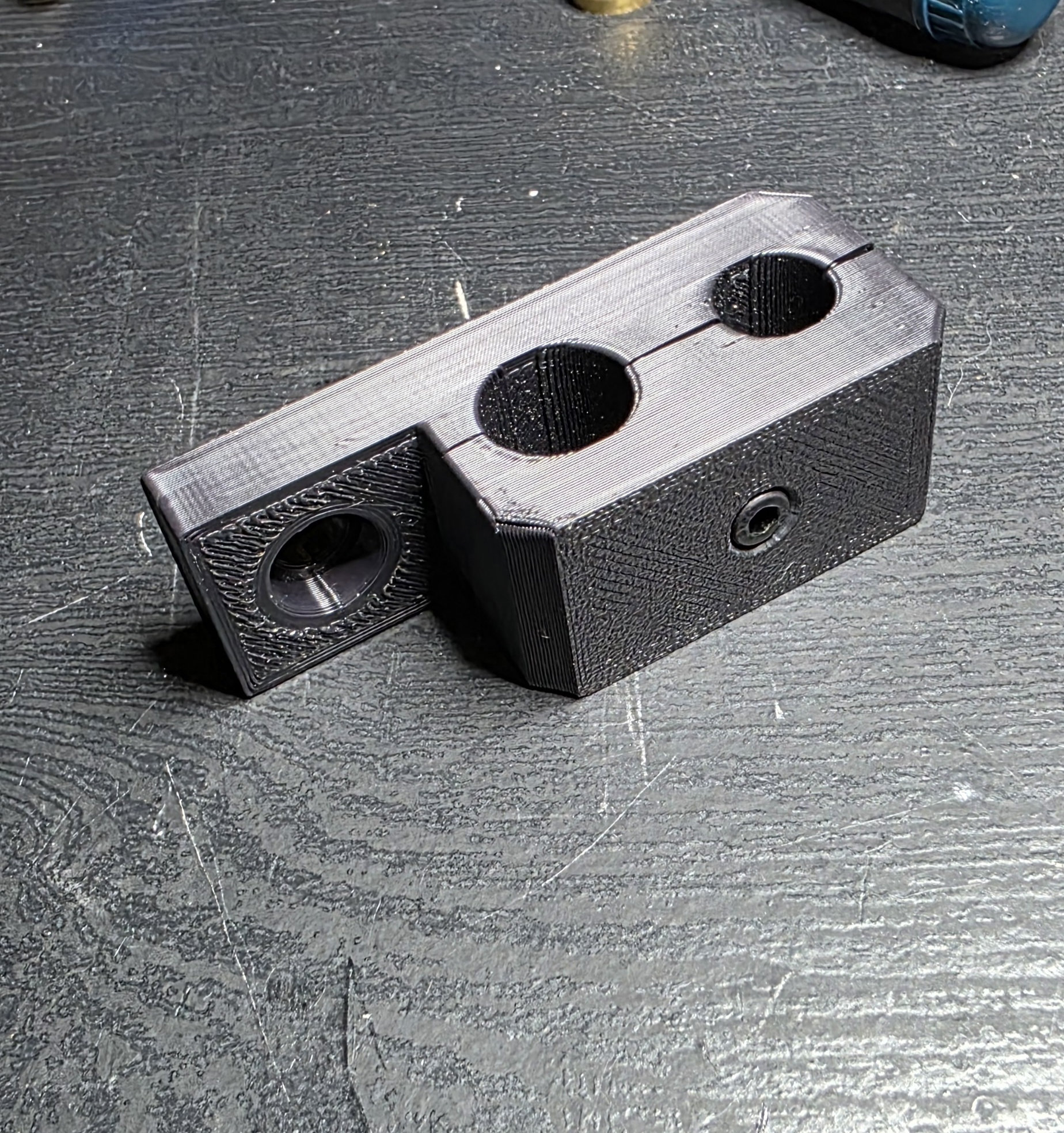 8AN and 6AN Fuel Line Bracket