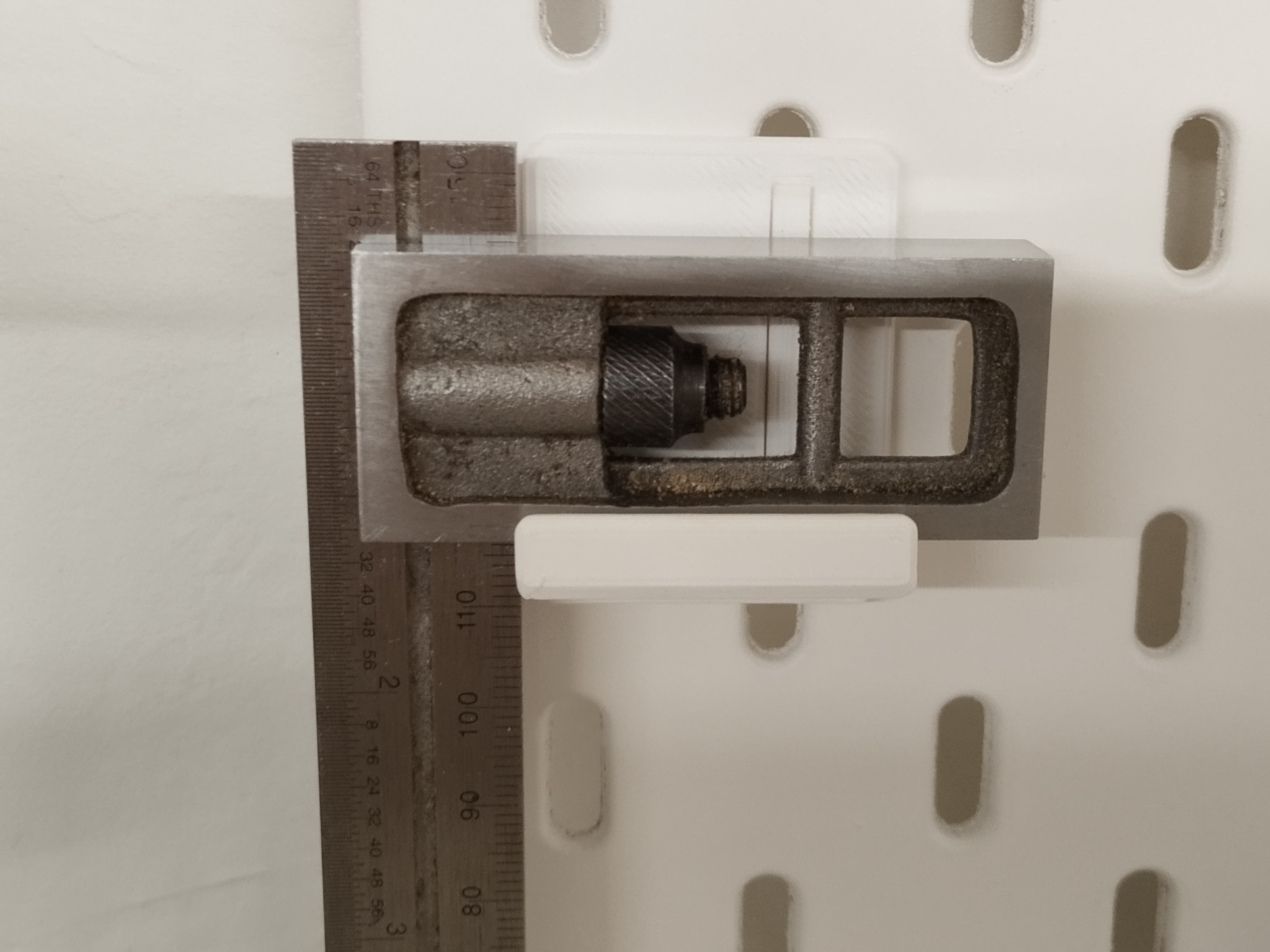 Skadis square holder