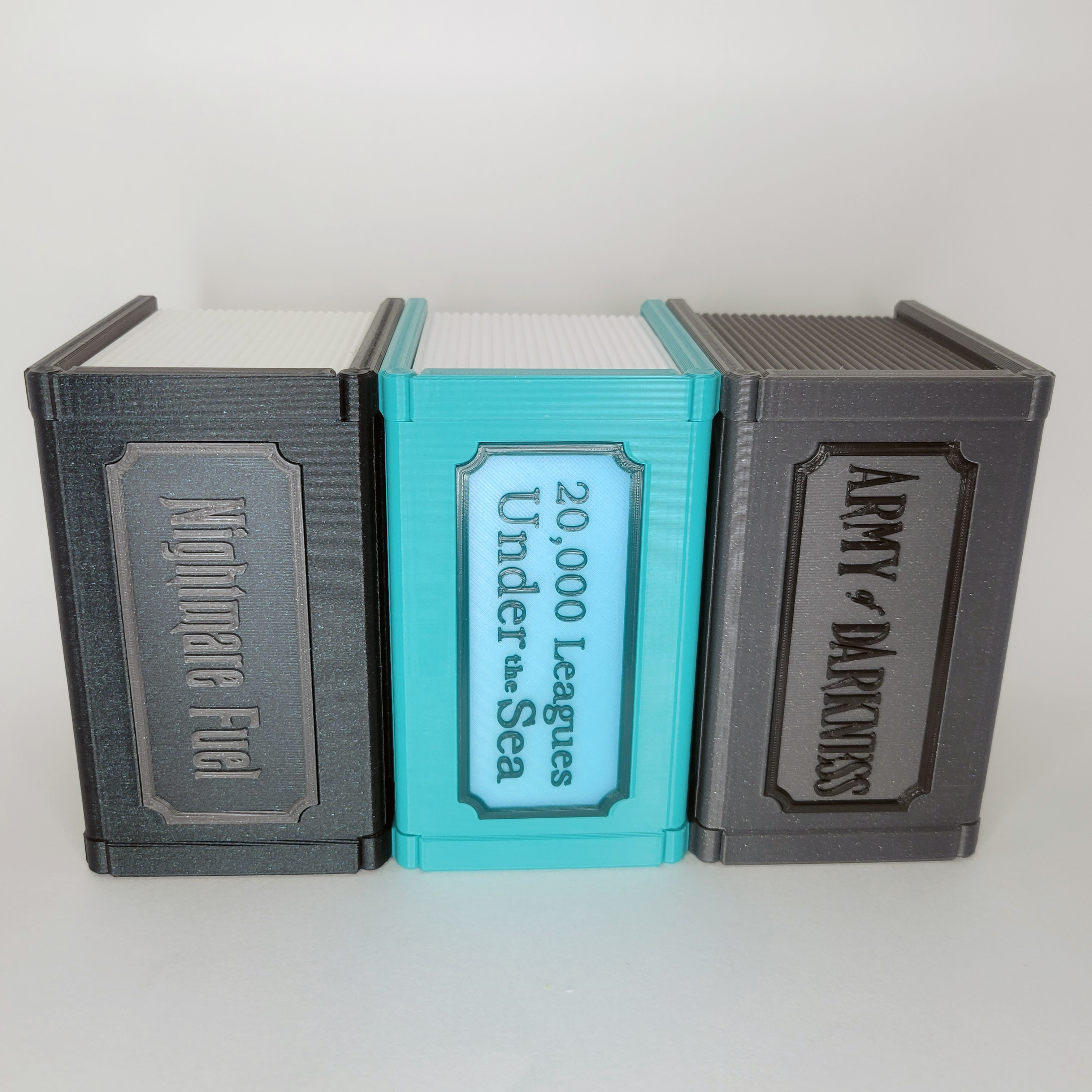 Bookshelf Deck Box - Showcase Commander/EDH - Customizeable Title and Blank Spine Options — miniatura 12