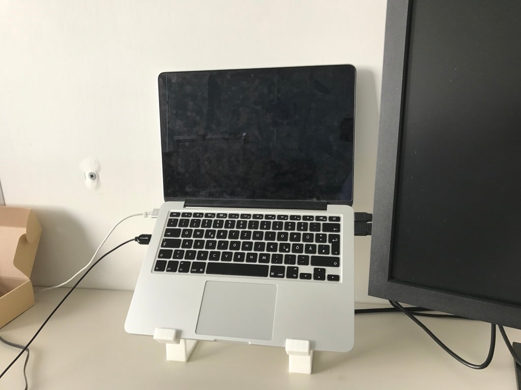 MacBook Stand